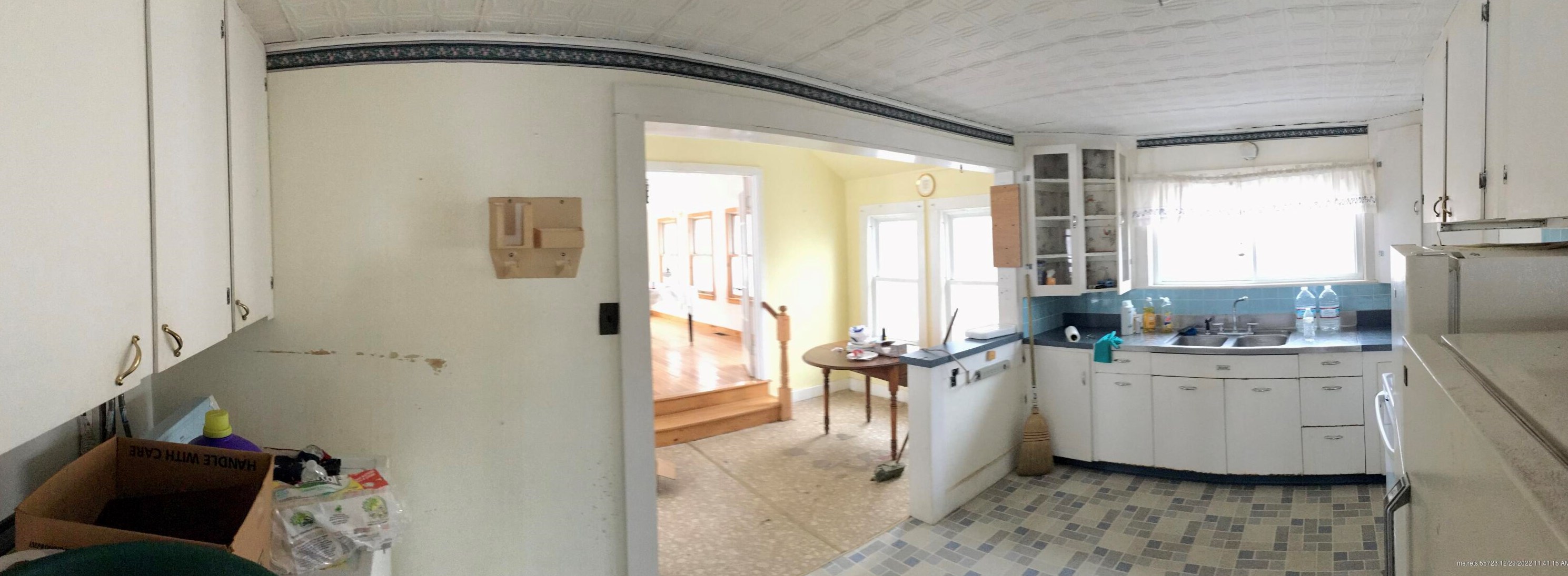 245 Main St, Corinth, ME 04427