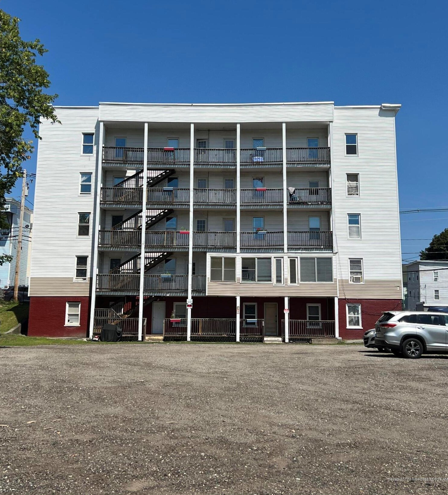 77-79 Birch St, Lewiston, ME 04240