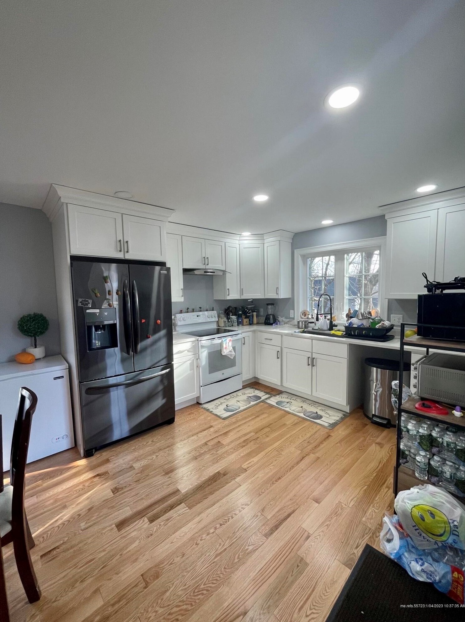 83 Main St, Windham ME  04062-4221 exterior