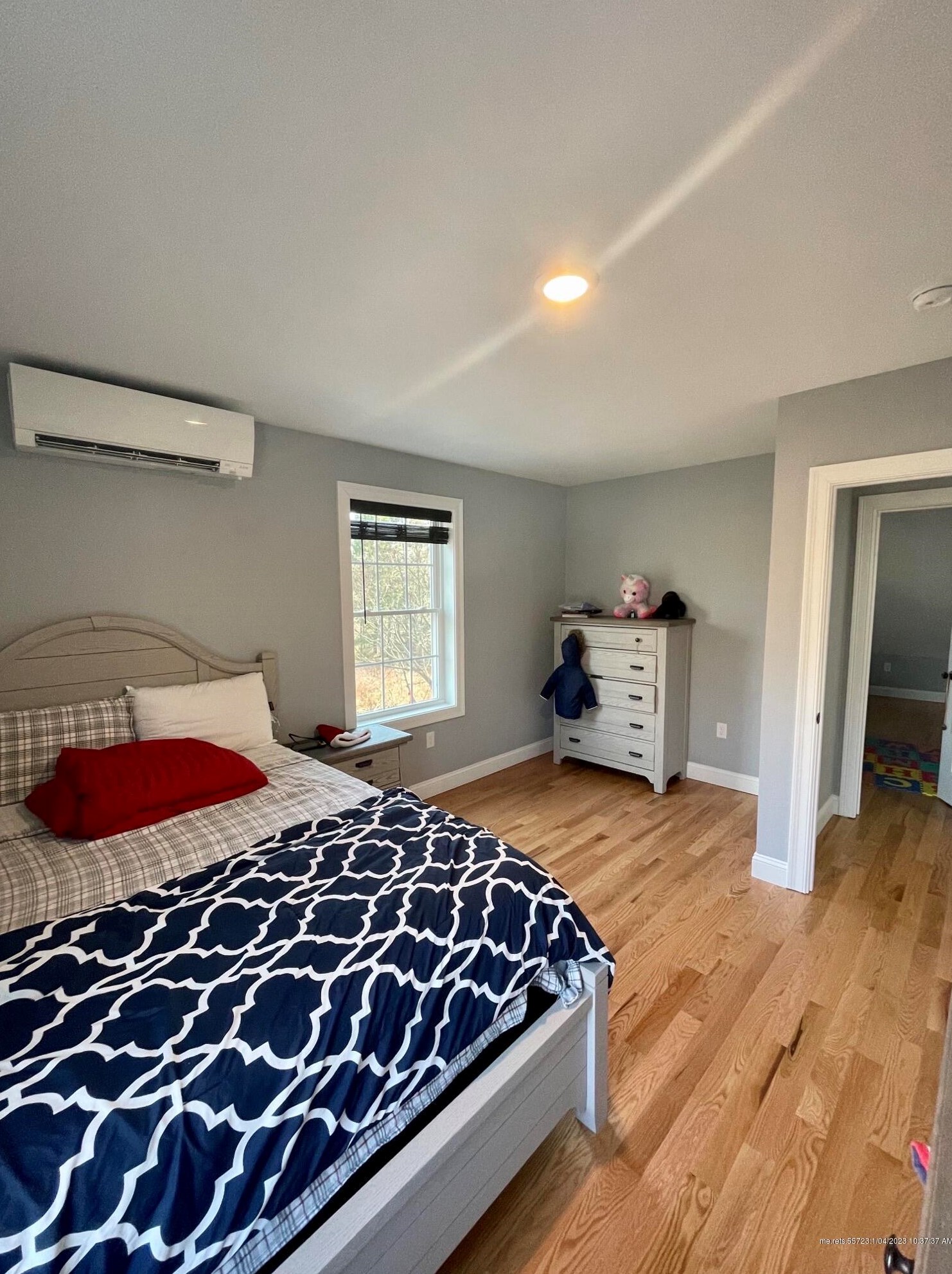 83 Main St, Windham ME  04062-4221 exterior