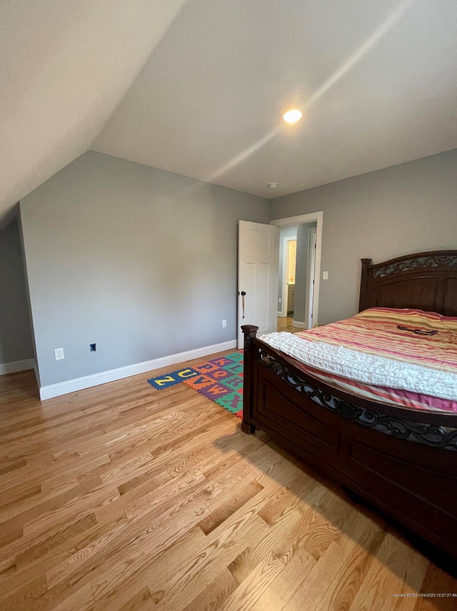 83 Main St, Windham ME  04062-4221 exterior