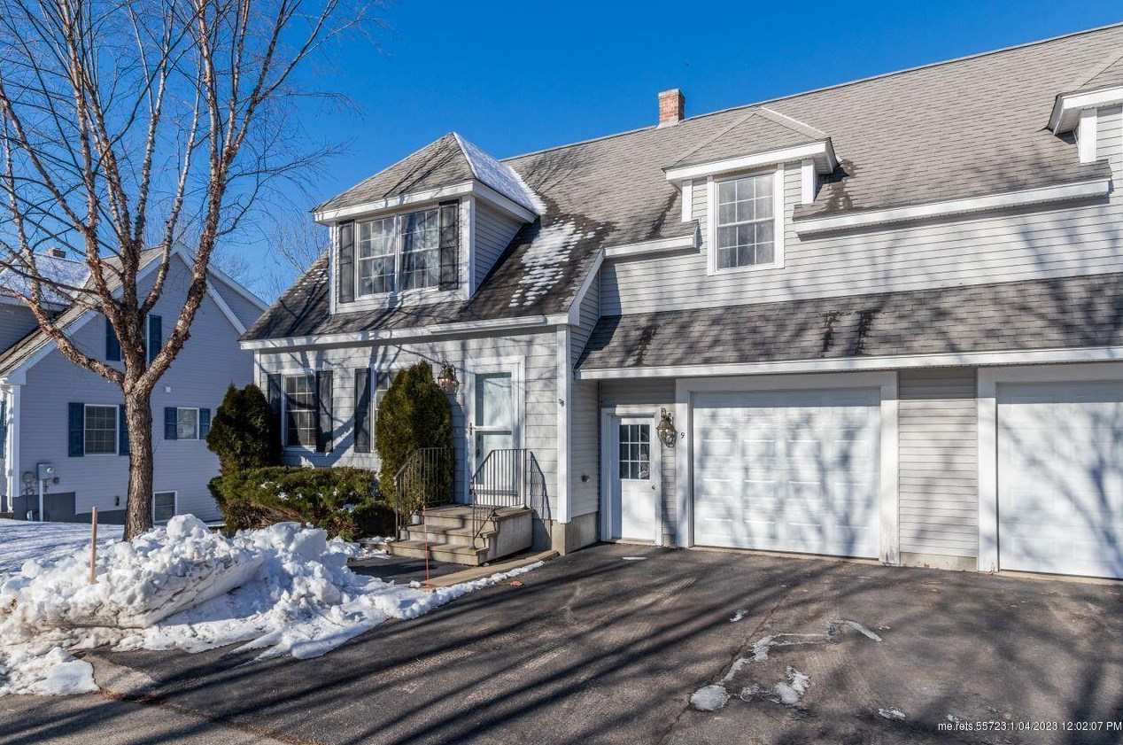 9 Old Bog Rd, South-Portland, ME 04106 exterior