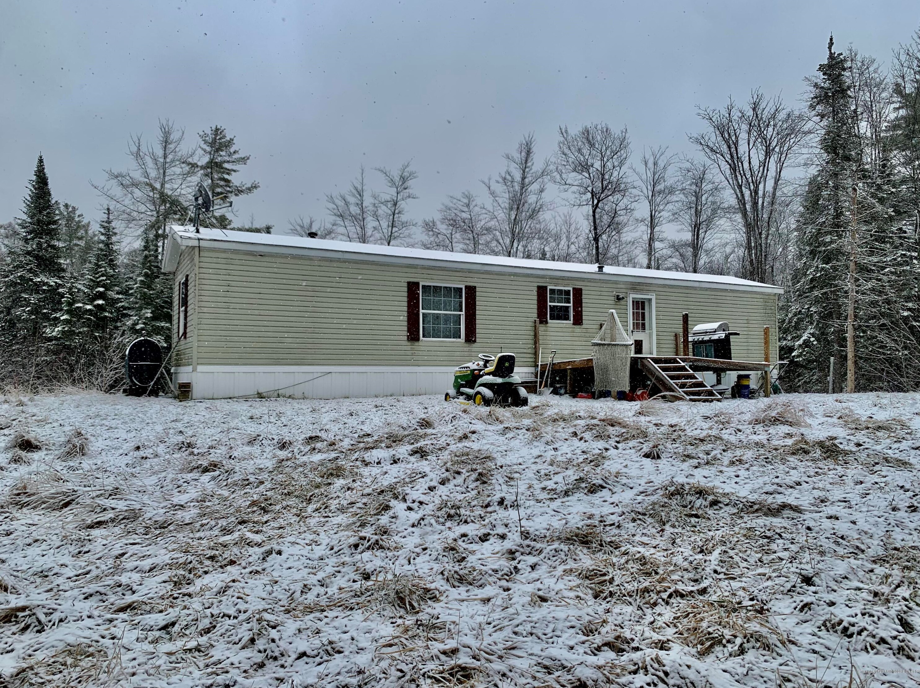 50 Smith Rd, Augusta, ME 04330