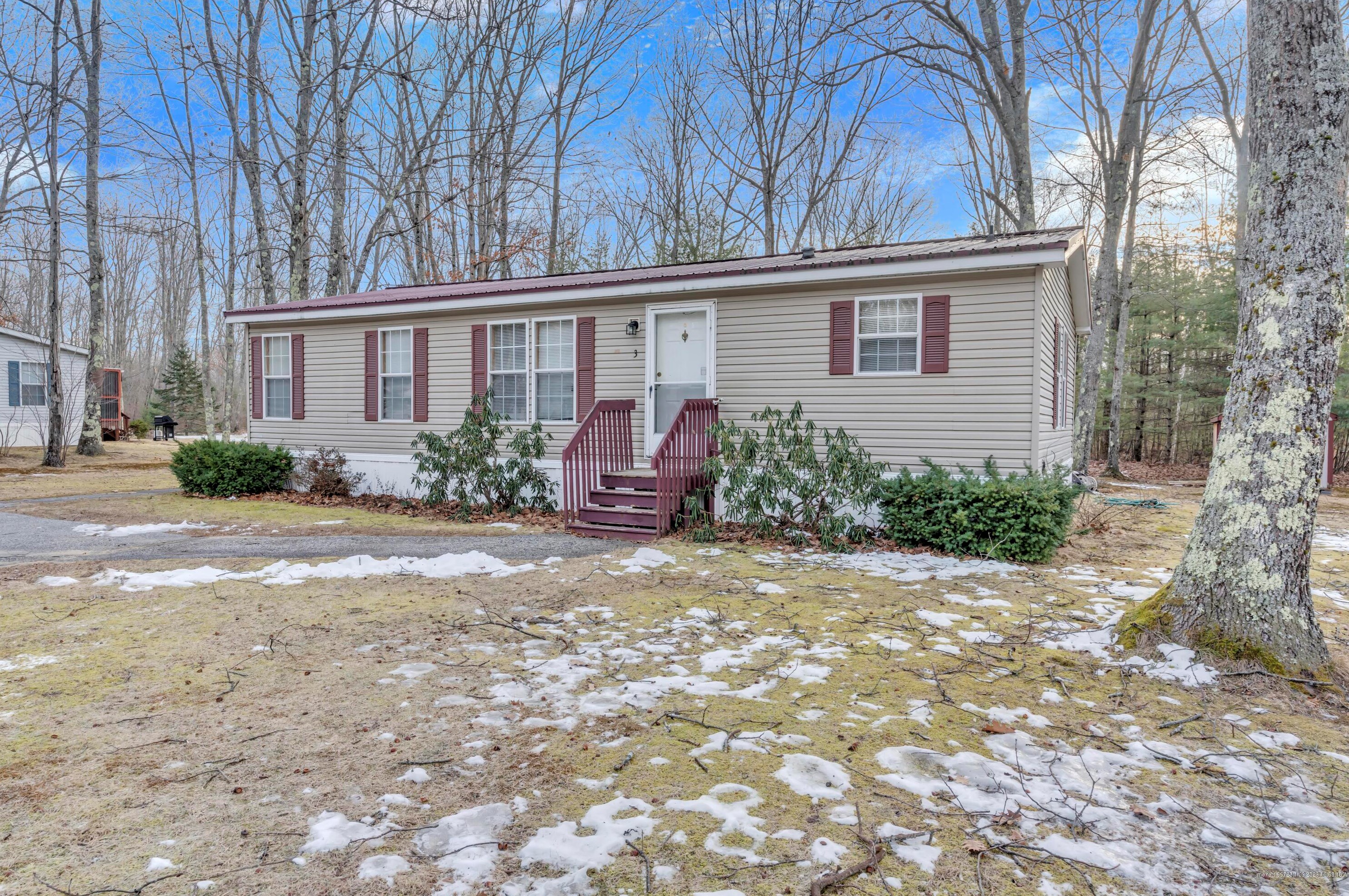 3 Marsh Brook Xing, Sanford, ME 04073-5618