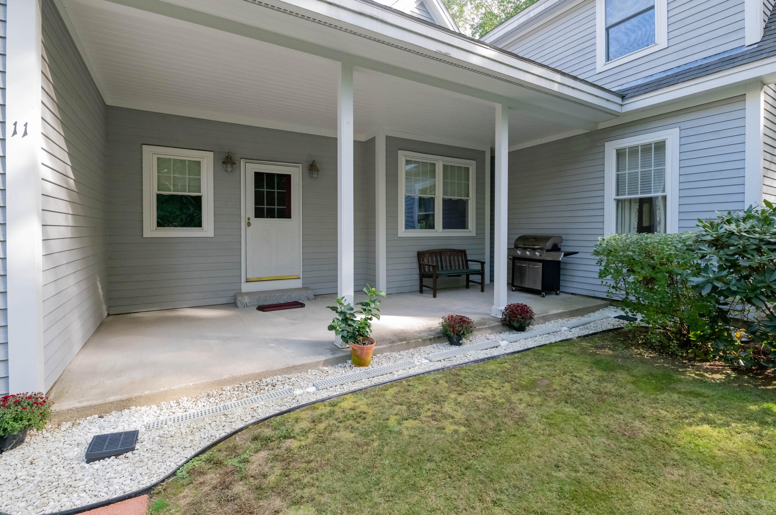 11 Smithfield Xing, Phippsburg, ME 04562