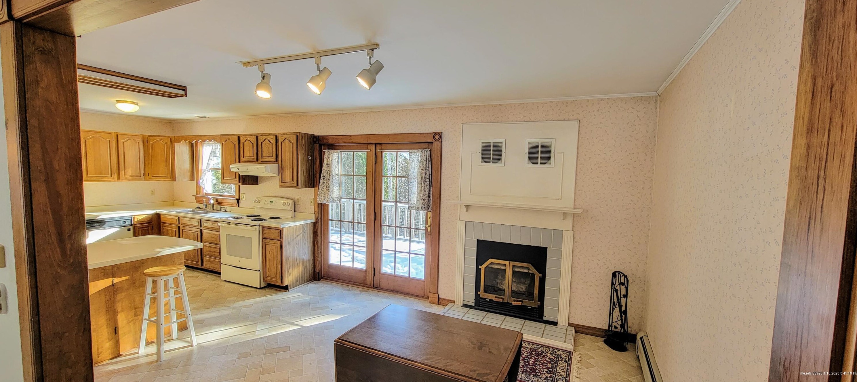 783 Milo Rd, Sebec ME 04426-3238 exterior