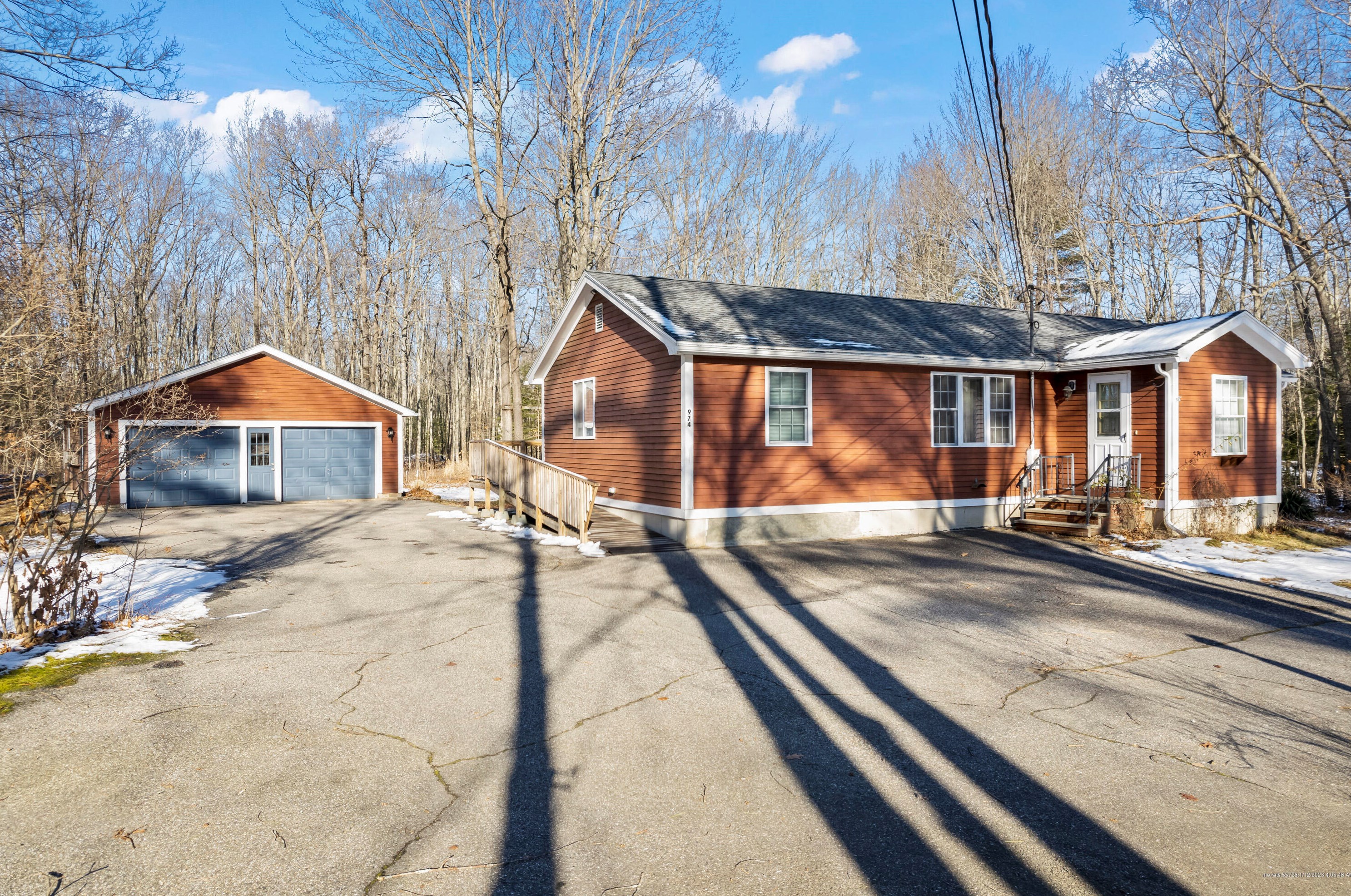 974 New County Rd, Biddeford, ME 04005