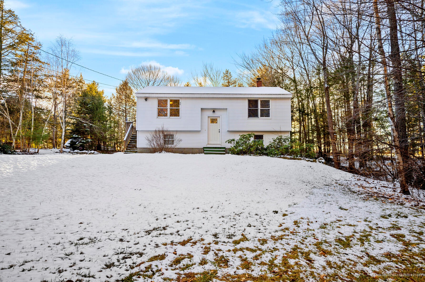 61 Dutton Hill, Gray, ME 04039