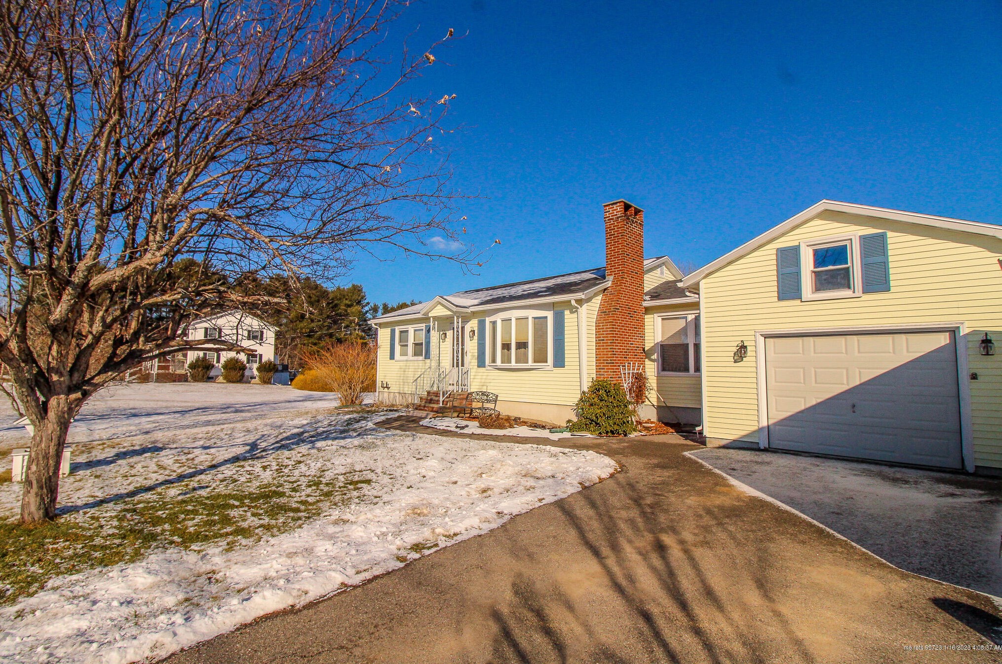 49 Arctic Station Rd, Orrington, ME 04474