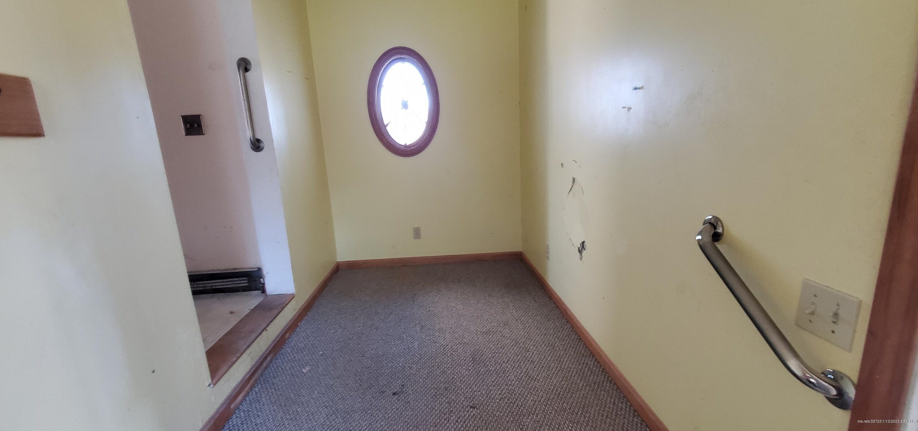 18 Constitution Ave, Newburgh ME  04444-1330 exterior