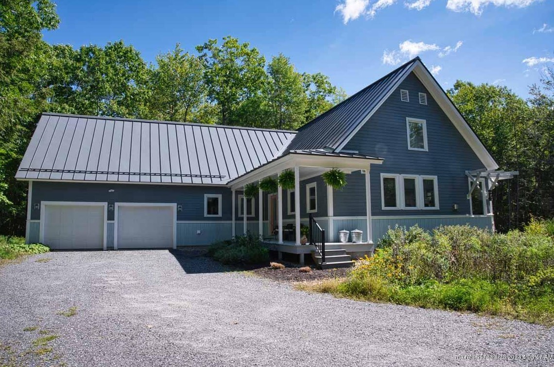 42 Intervale Rd, Freeport, ME 04032