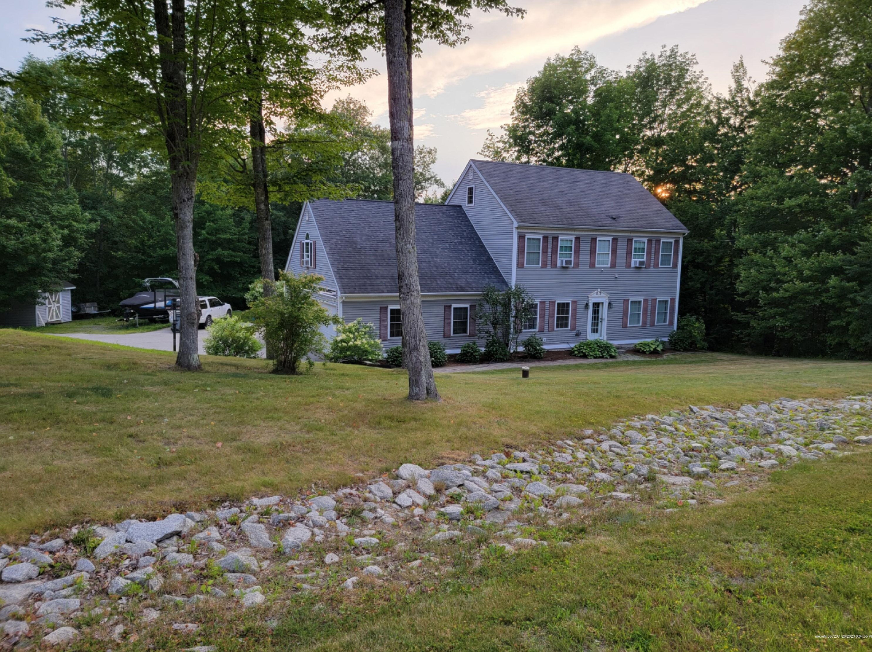 510 Ridge Dr, Hermon, ME 04401 exterior