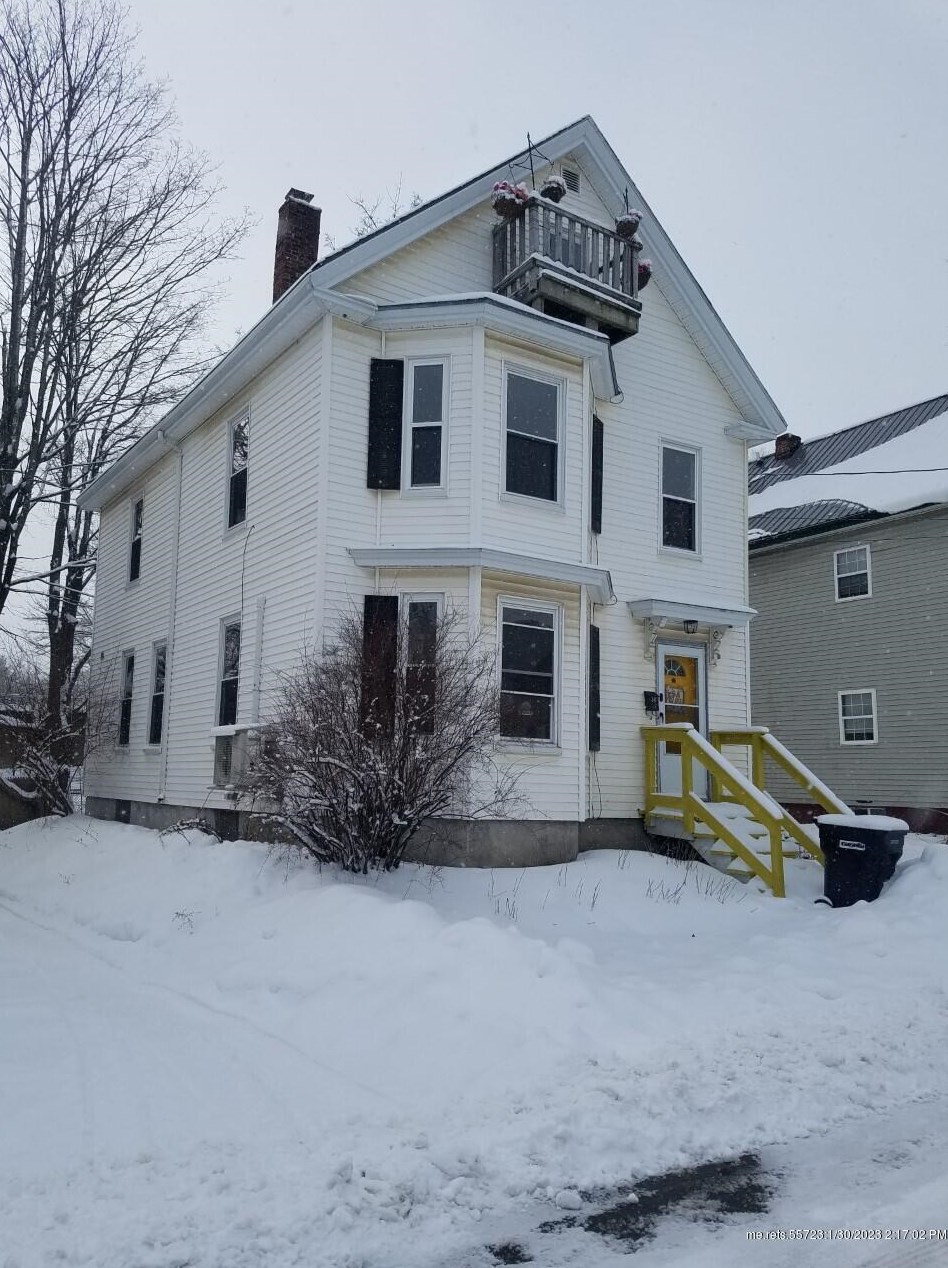 30 Catell St, Bangor ME  04401-6802 exterior