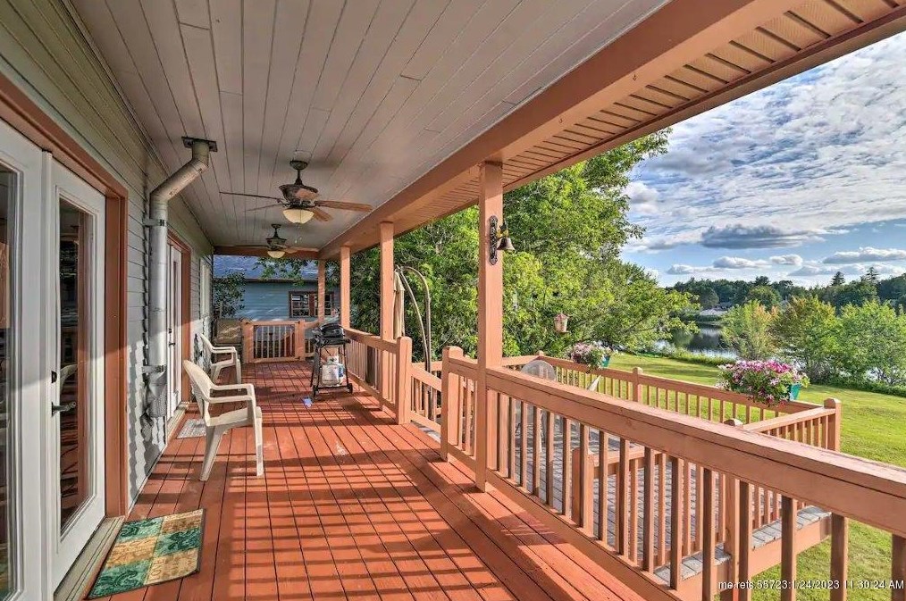 78 Water St, Seboeis Plt ME  04448-3707 exterior