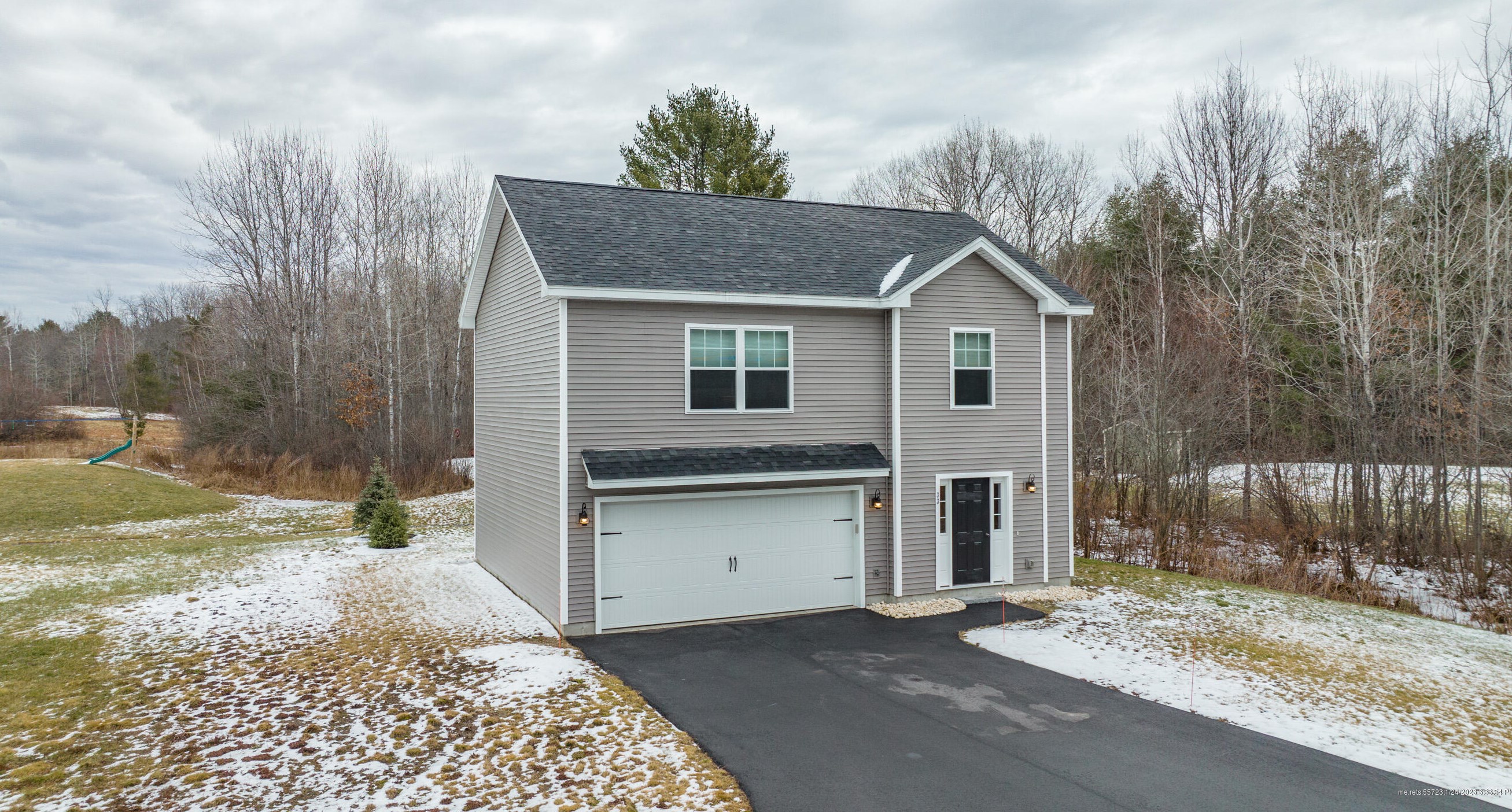 33 Gray Rd, Cumberland, ME 04021