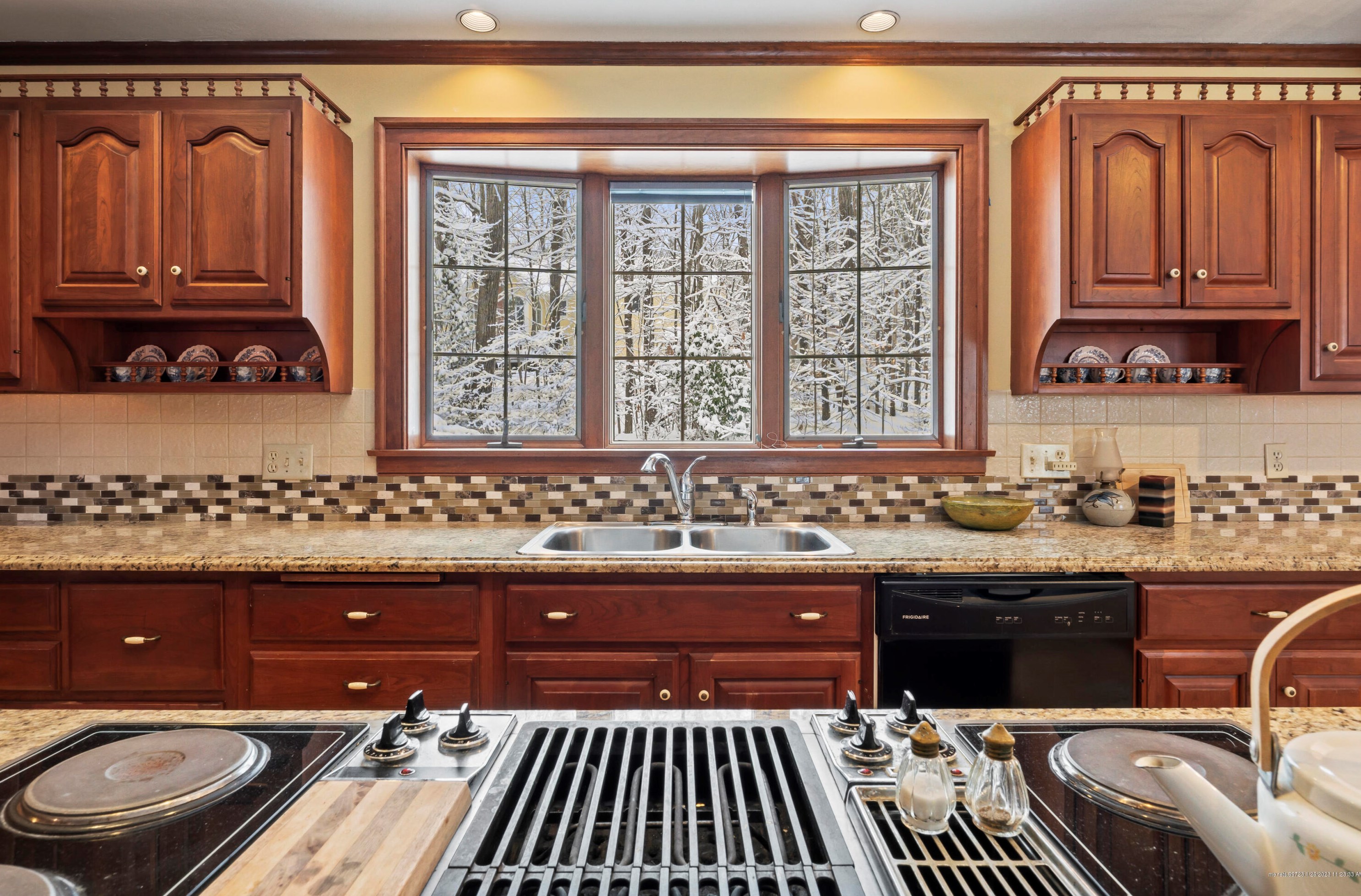 19 Woldbrook Dr, Windham ME  04062-5359 exterior