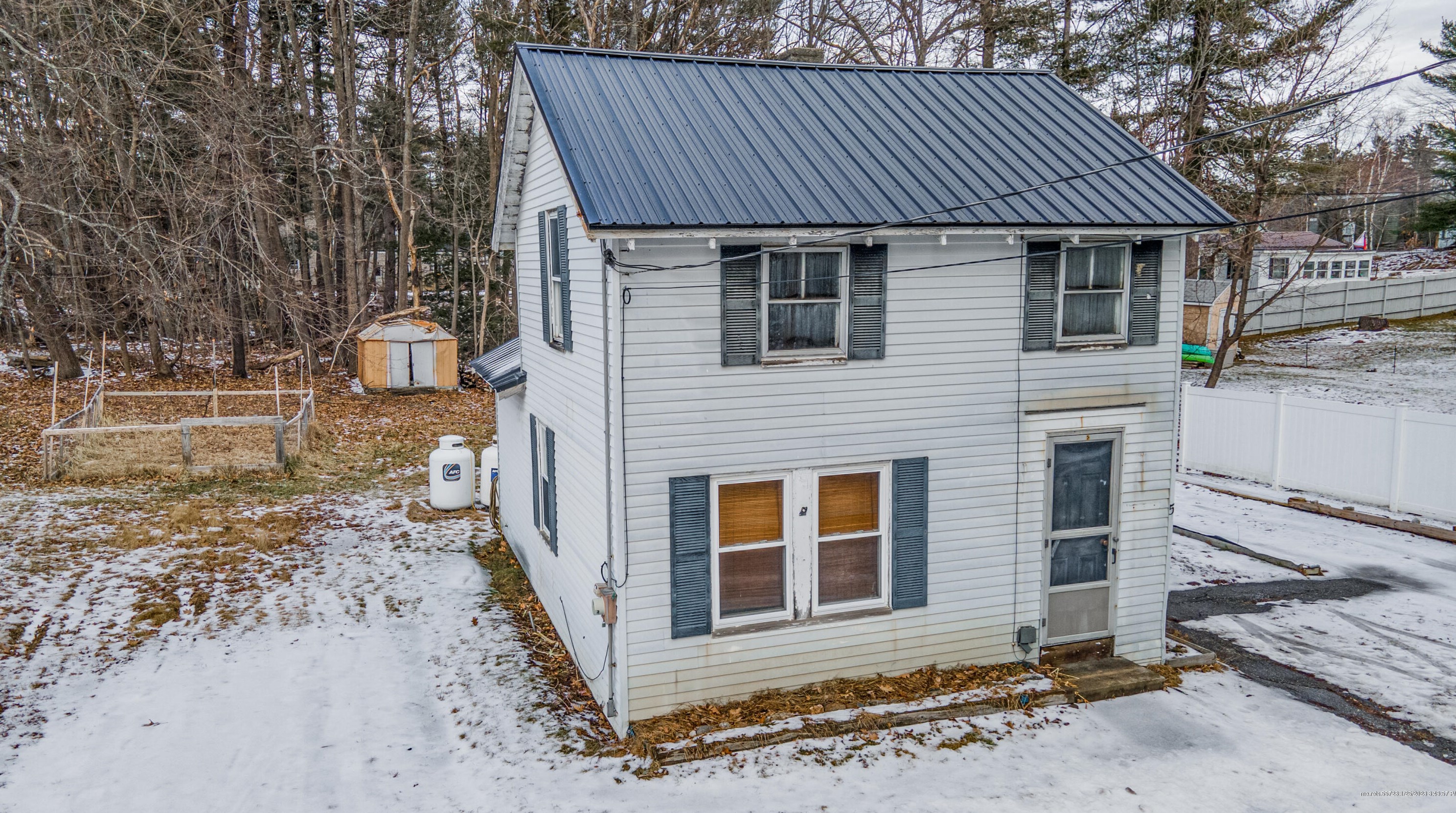 5 Vaughn St, Augusta, ME 04330