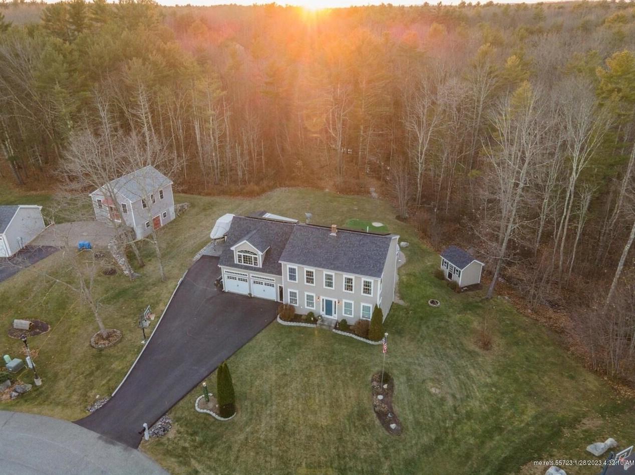 16 Jessie Ln, Biddeford, ME 04005