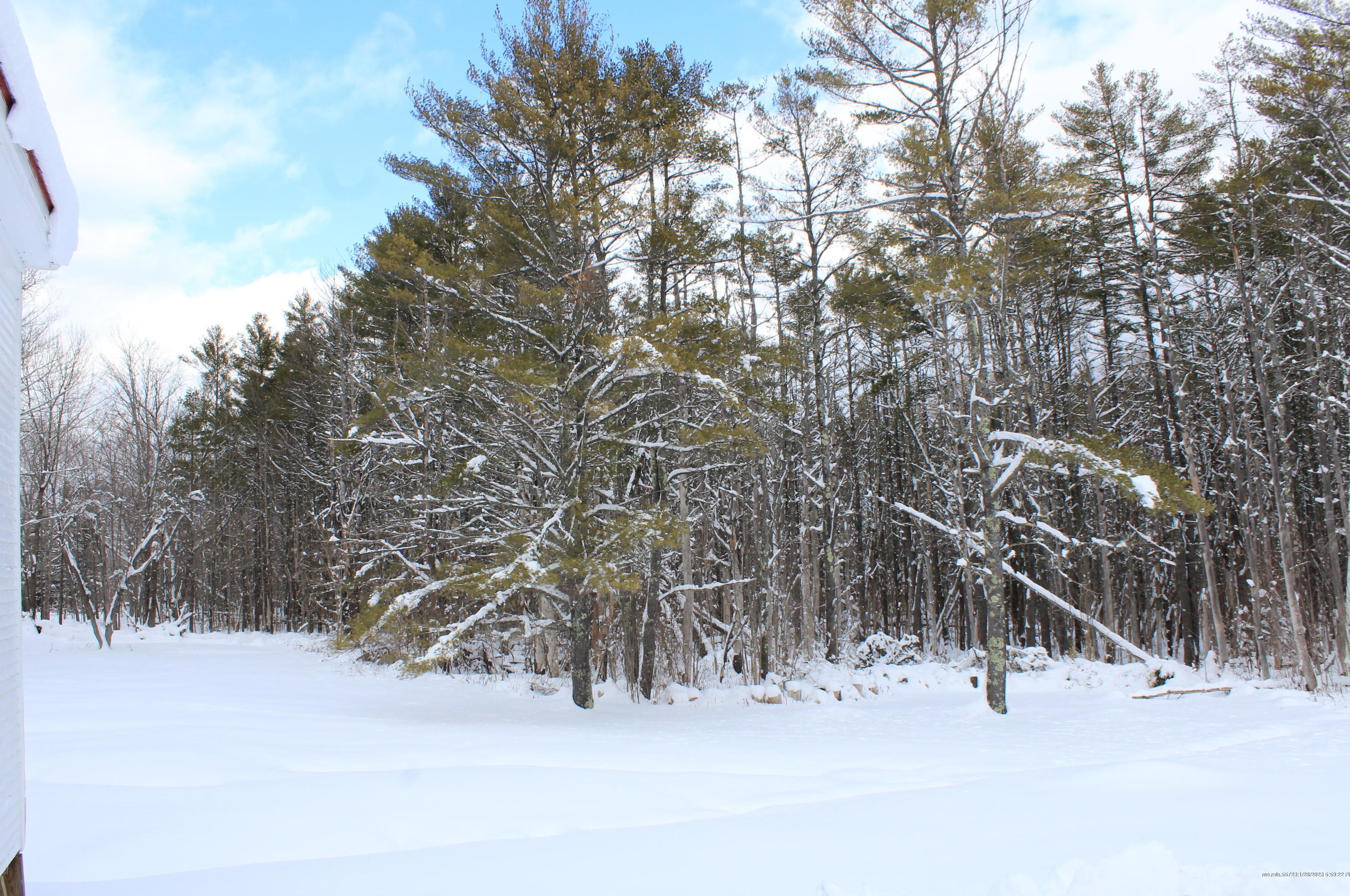 1131 Main St, Readfield ME  04355-3503 exterior