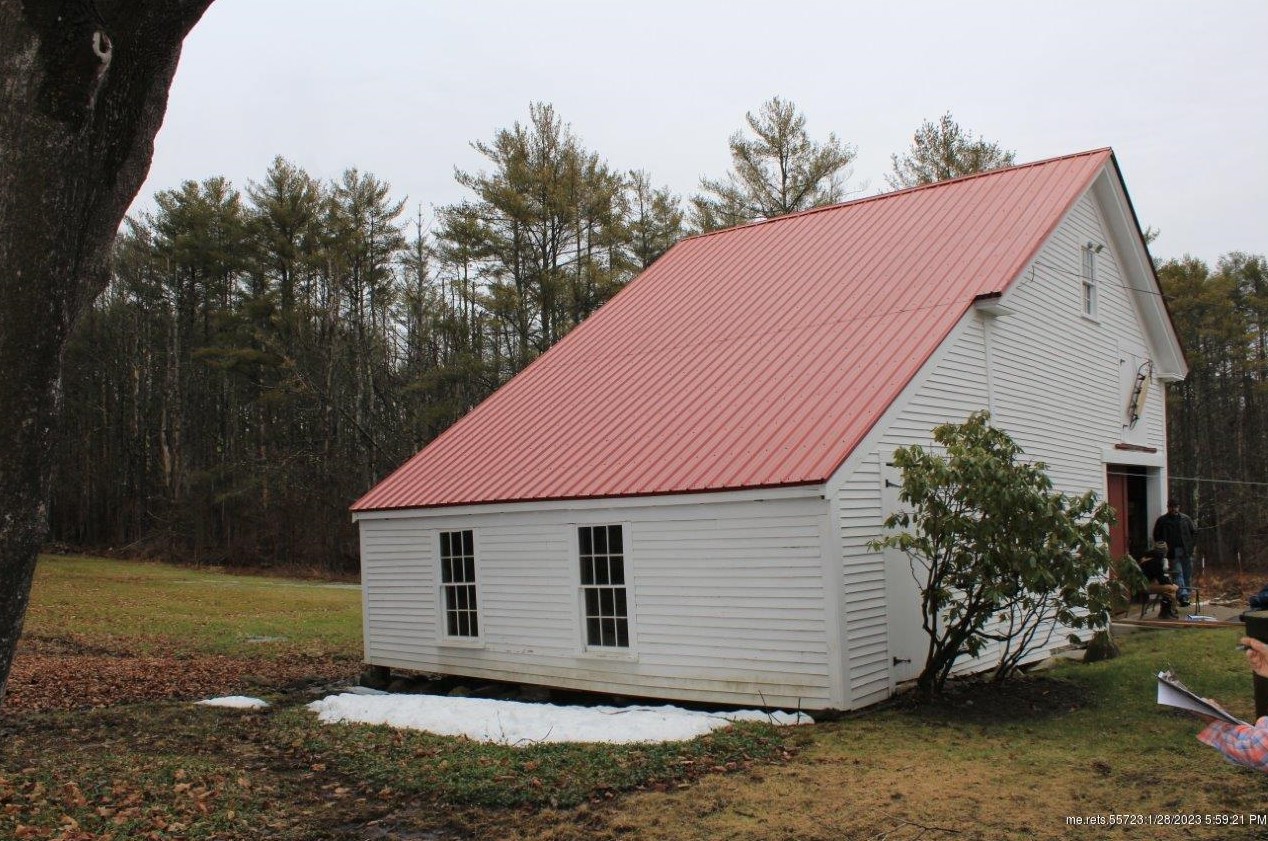 1131 Main St, Readfield ME  04355-3503 exterior