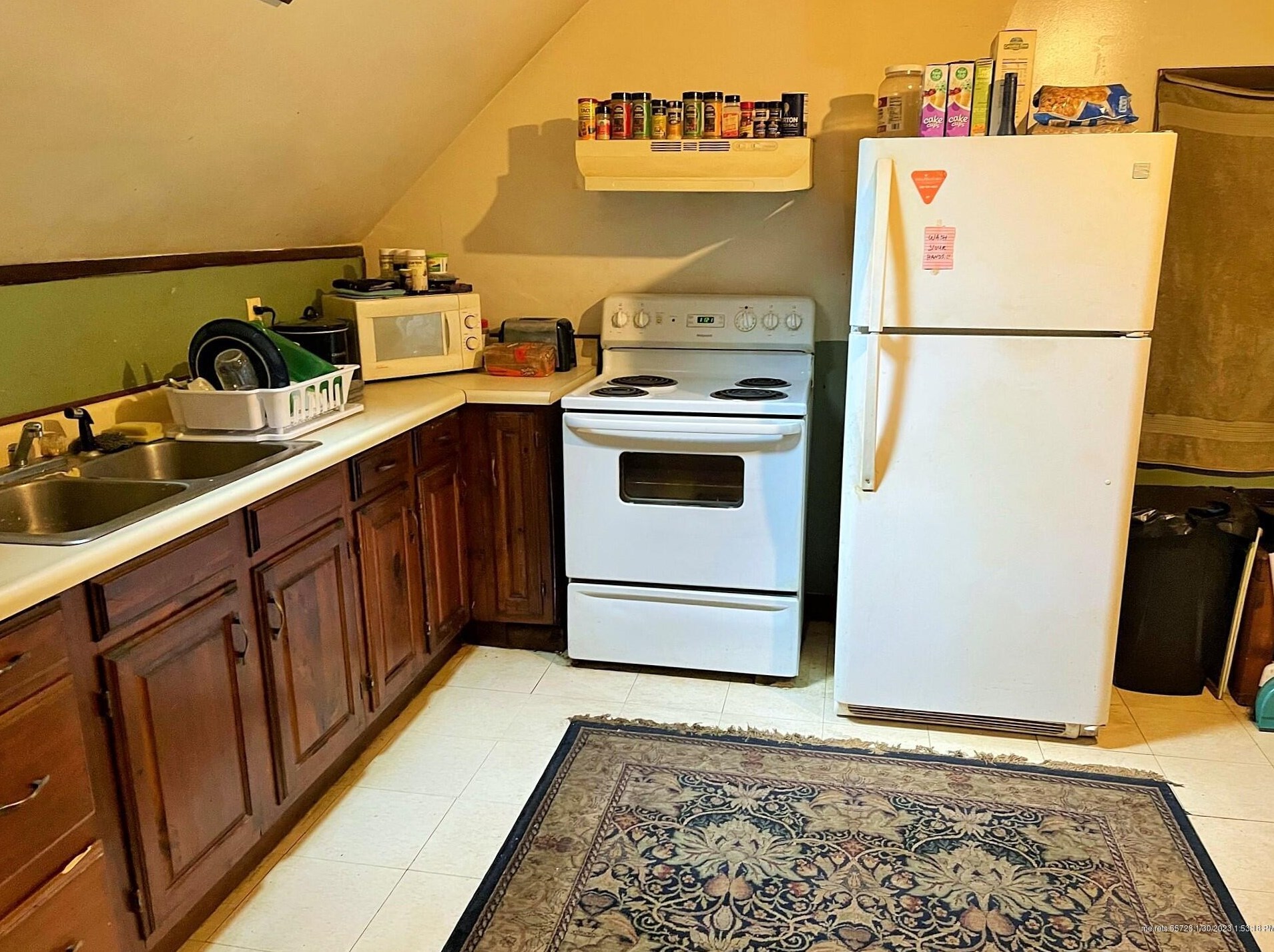 1144 Main St, Clinton ME  04927-3116 exterior