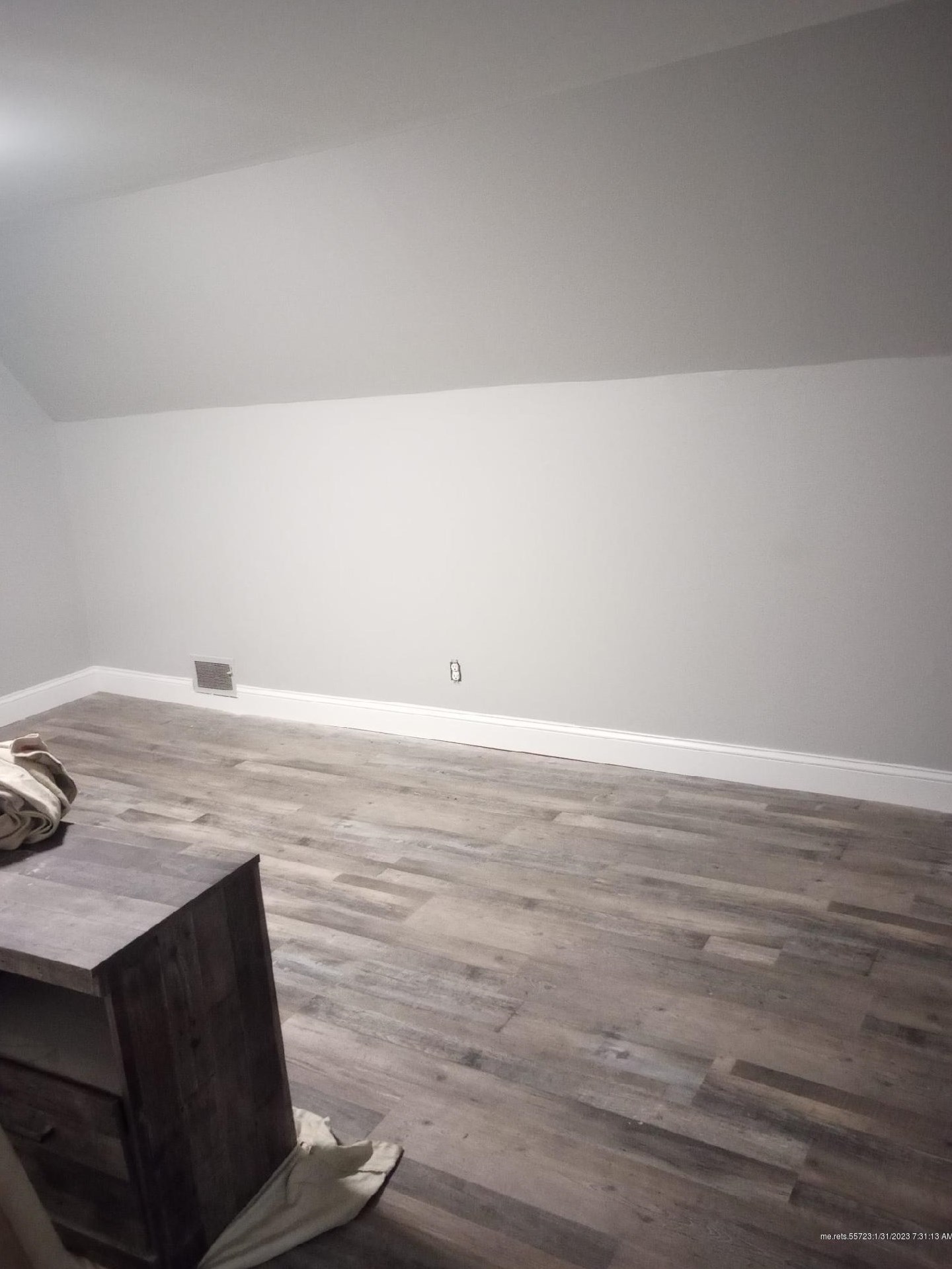 12 Howe St, Lewiston, ME 04240