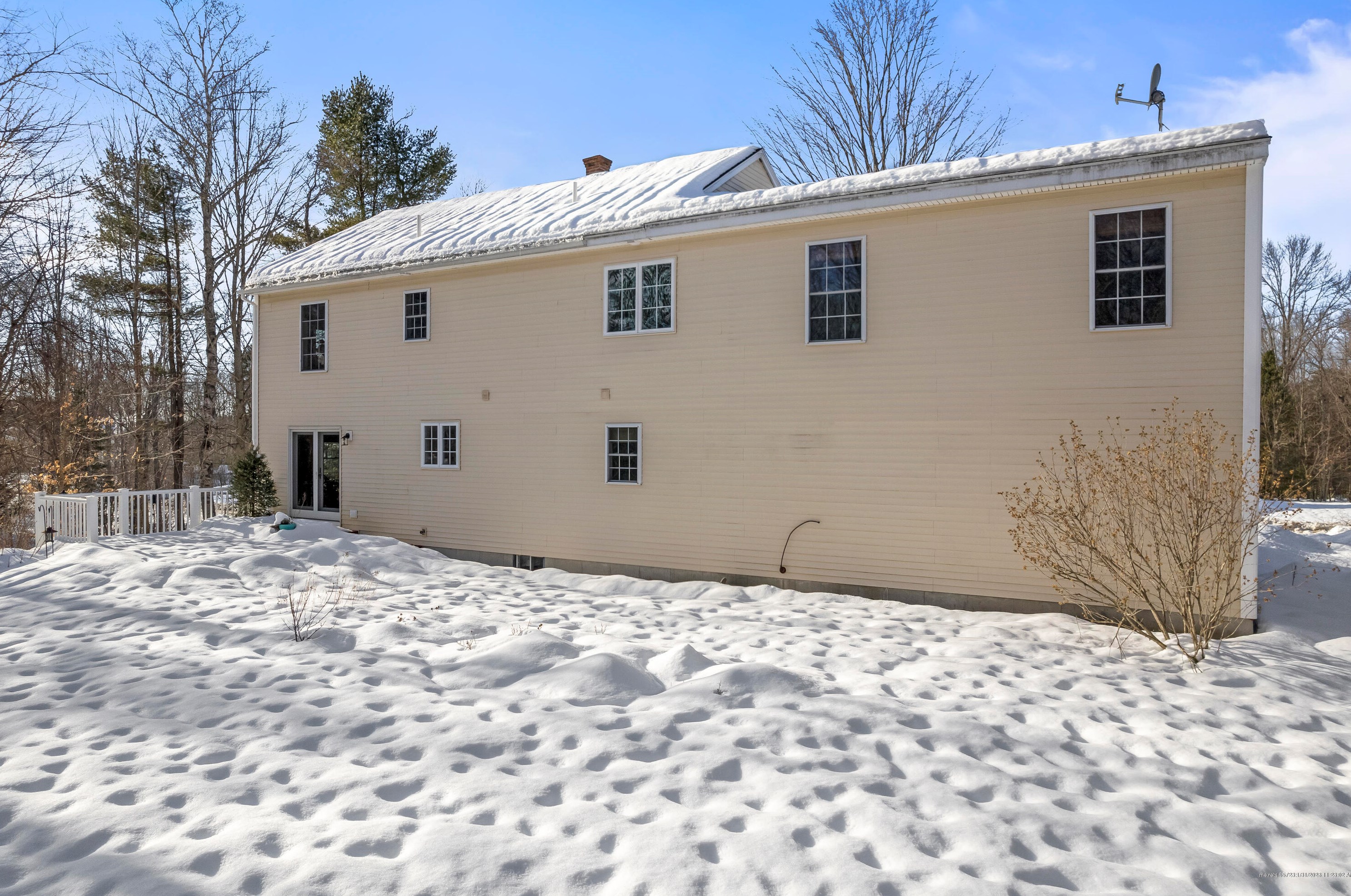 17 Victoria Ln, Windham ME  04062-4172 exterior