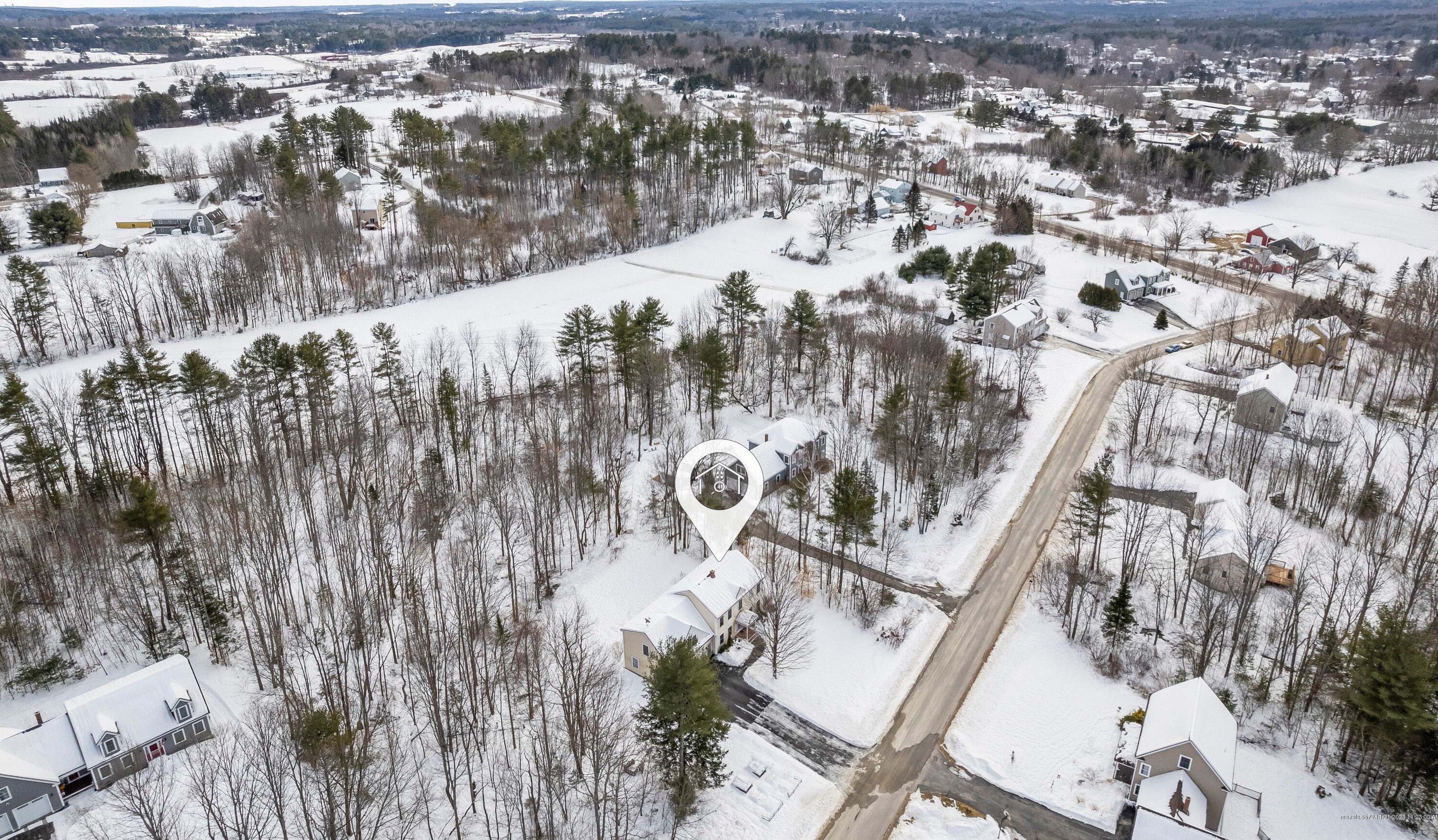 17 Victoria Ln, Windham ME  04062-4172 exterior