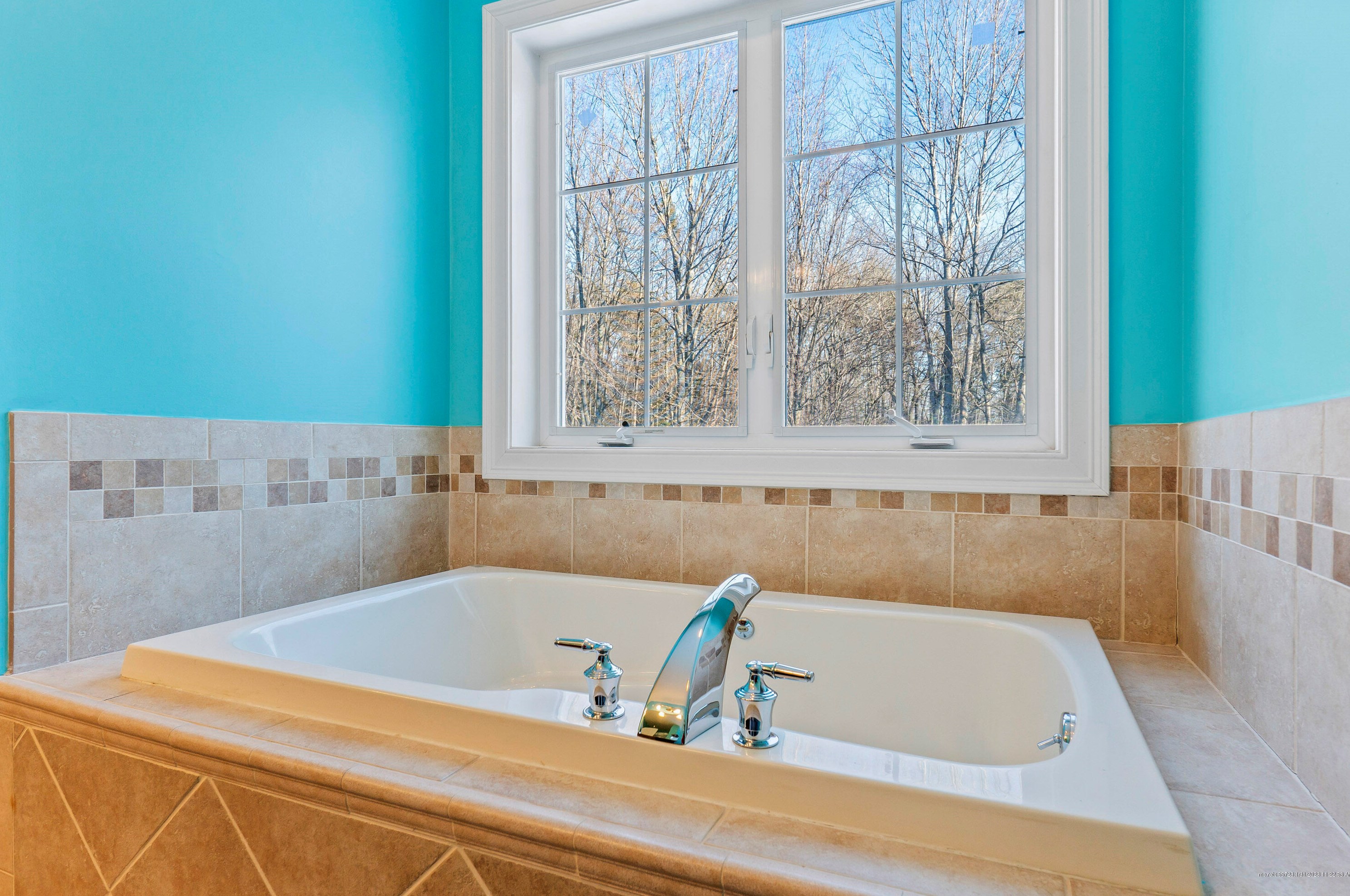 17 Victoria Ln, Windham ME  04062-4172 exterior