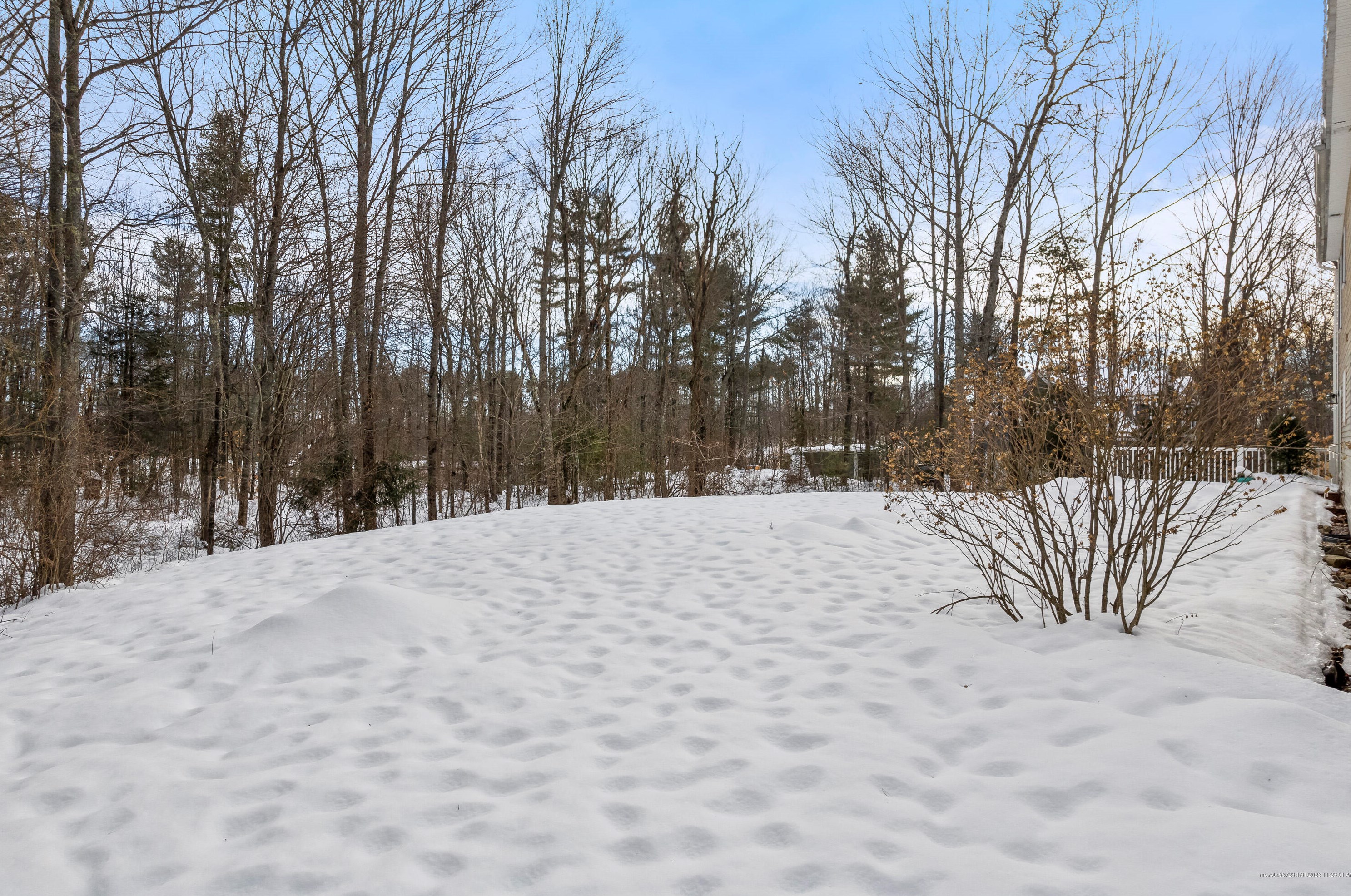 17 Victoria Ln, Windham ME  04062-4172 exterior