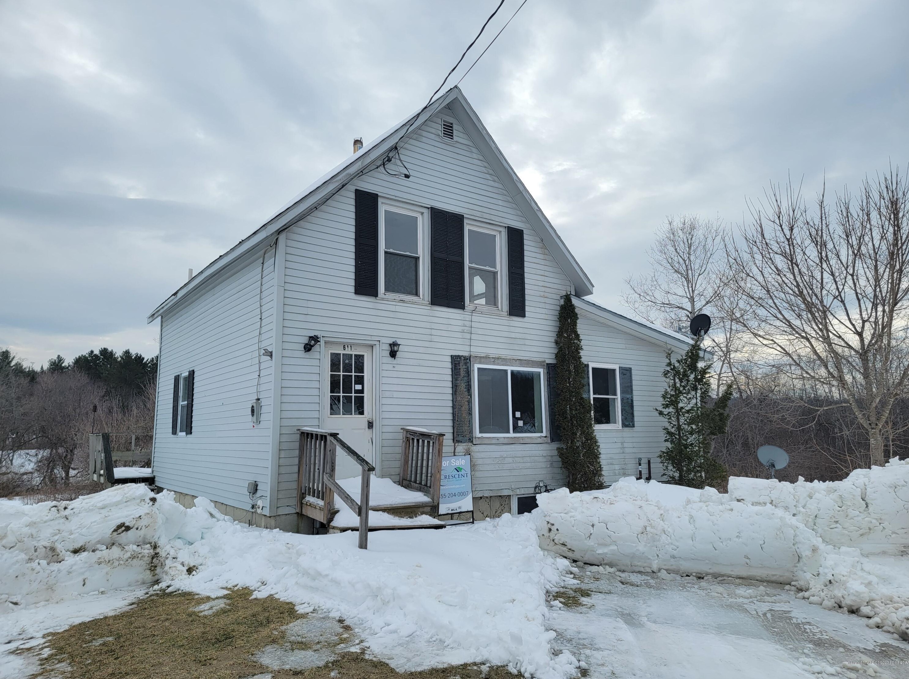 611 Vaughn Rd, Sebec, ME 04426-3323