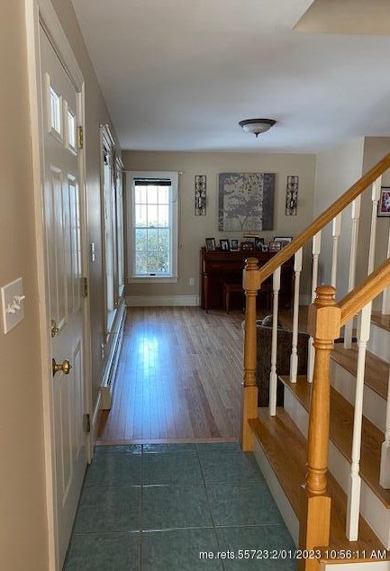 22 Valley Rd, Portland ME  04107-9652 exterior