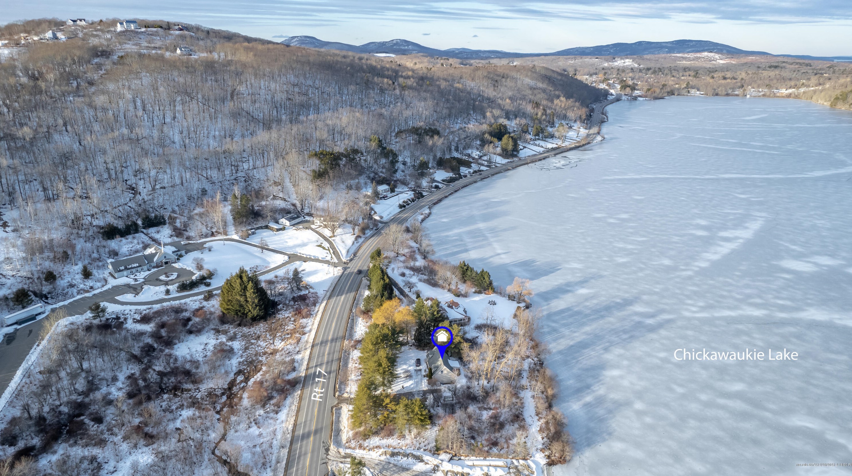 153 Lake View Dr, Rockland, ME 04841