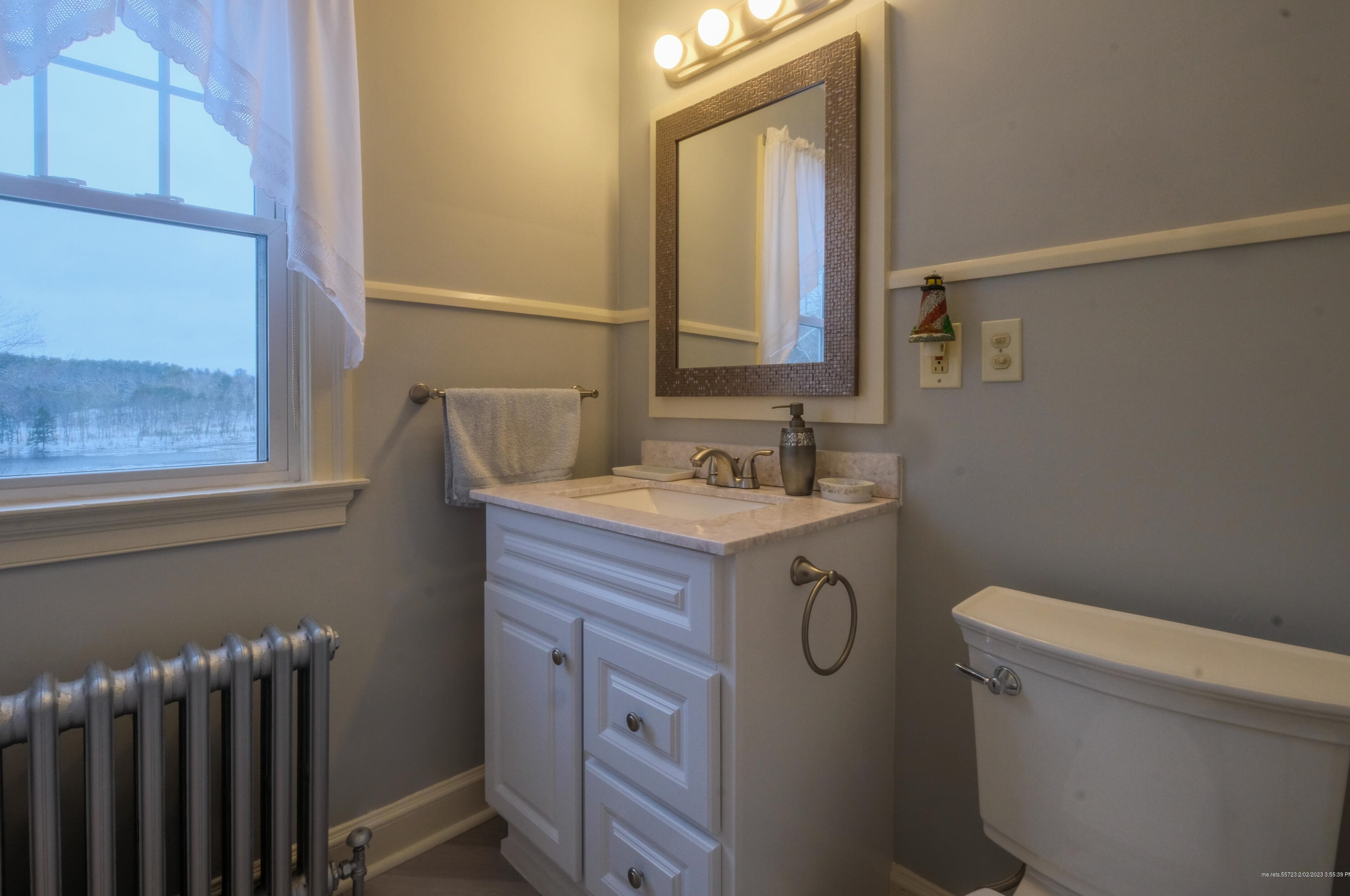 9 Albert Cir, Pittston ME  04345-5127 exterior