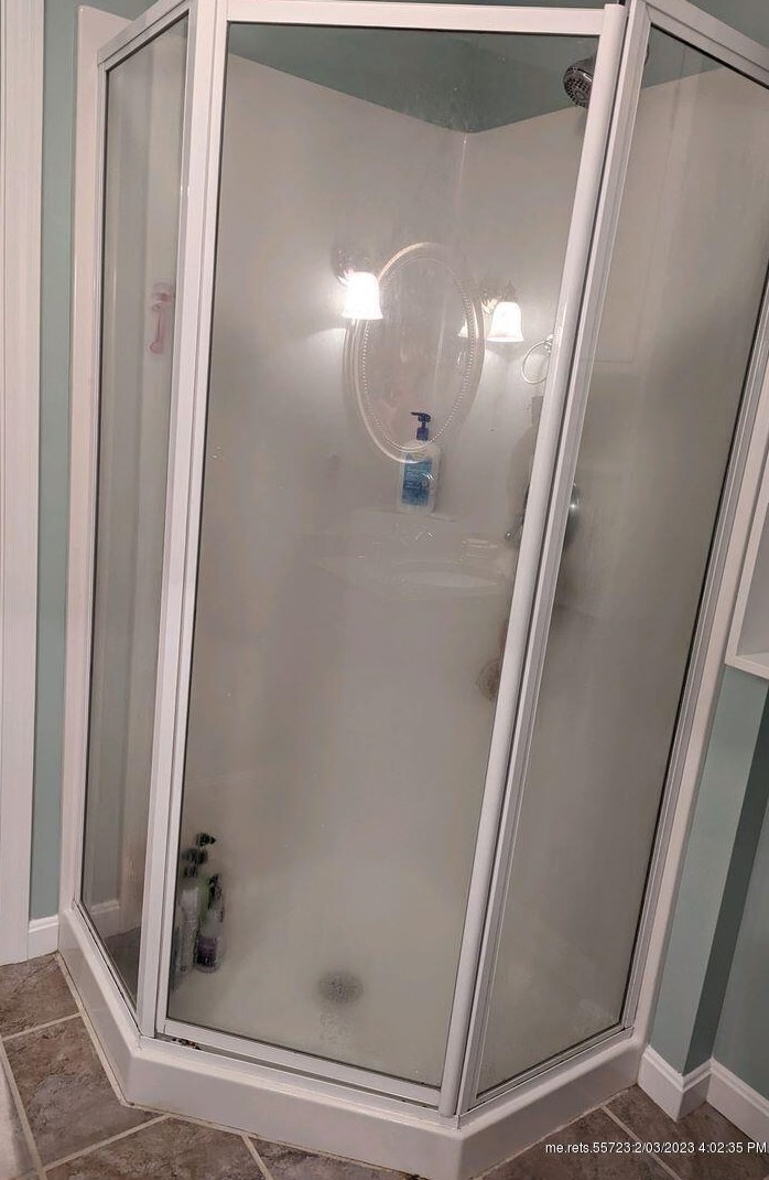 37 Constitution Ave, Newburgh ME  04444-1332 exterior