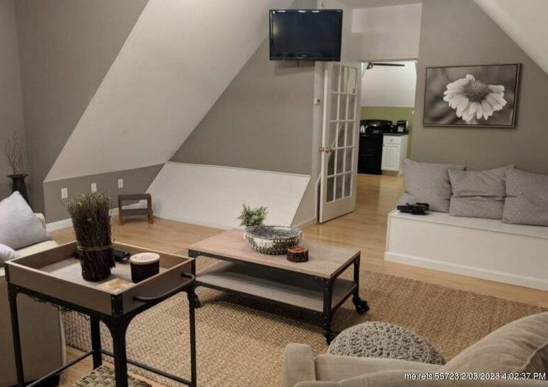 37 Constitution Ave, Newburgh ME  04444-1332 exterior