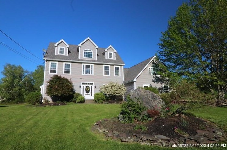 37 Constitution Ave, Newburgh ME  04444-1332 exterior