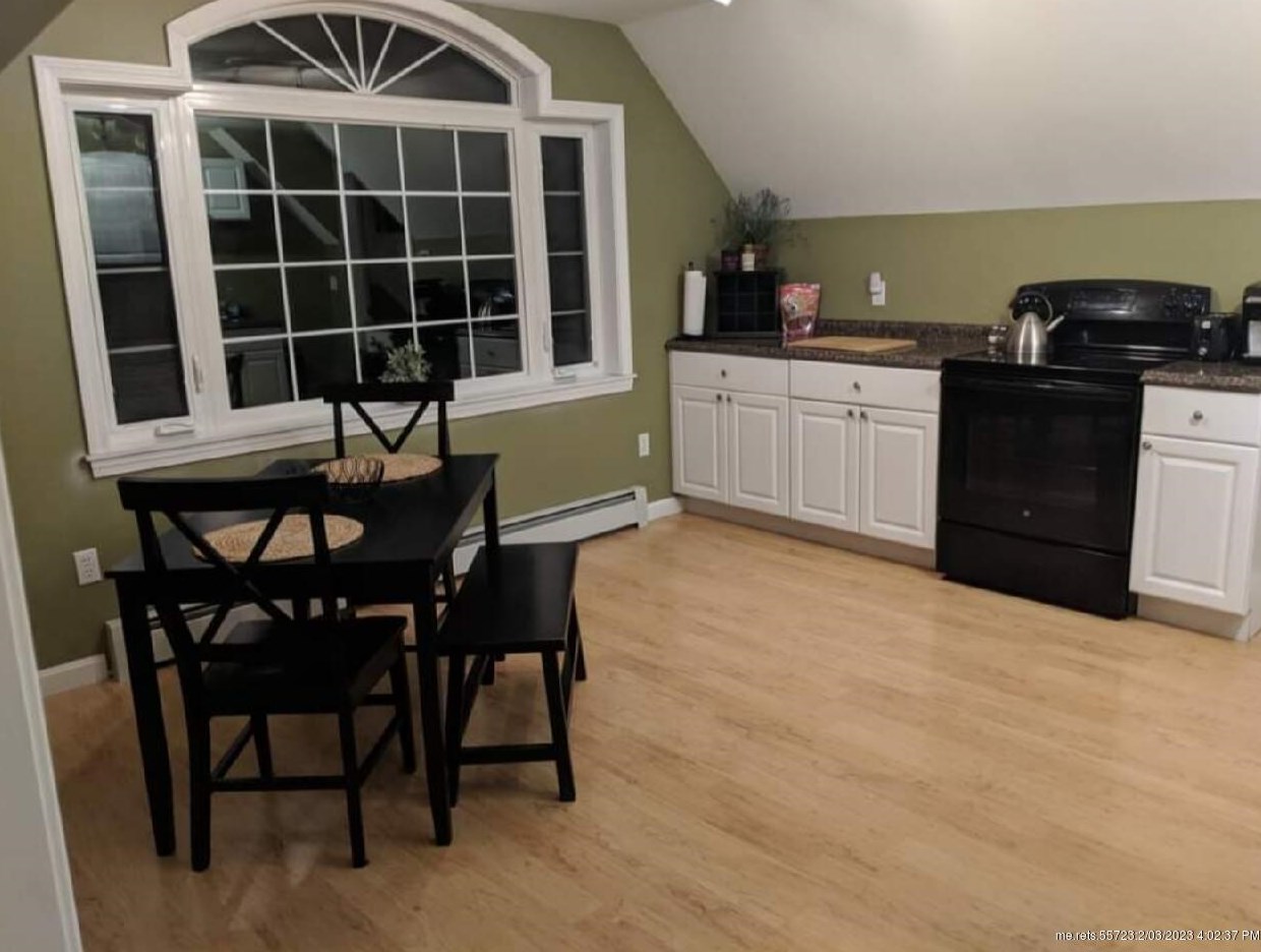 37 Constitution Ave, Newburgh ME  04444-1332 exterior