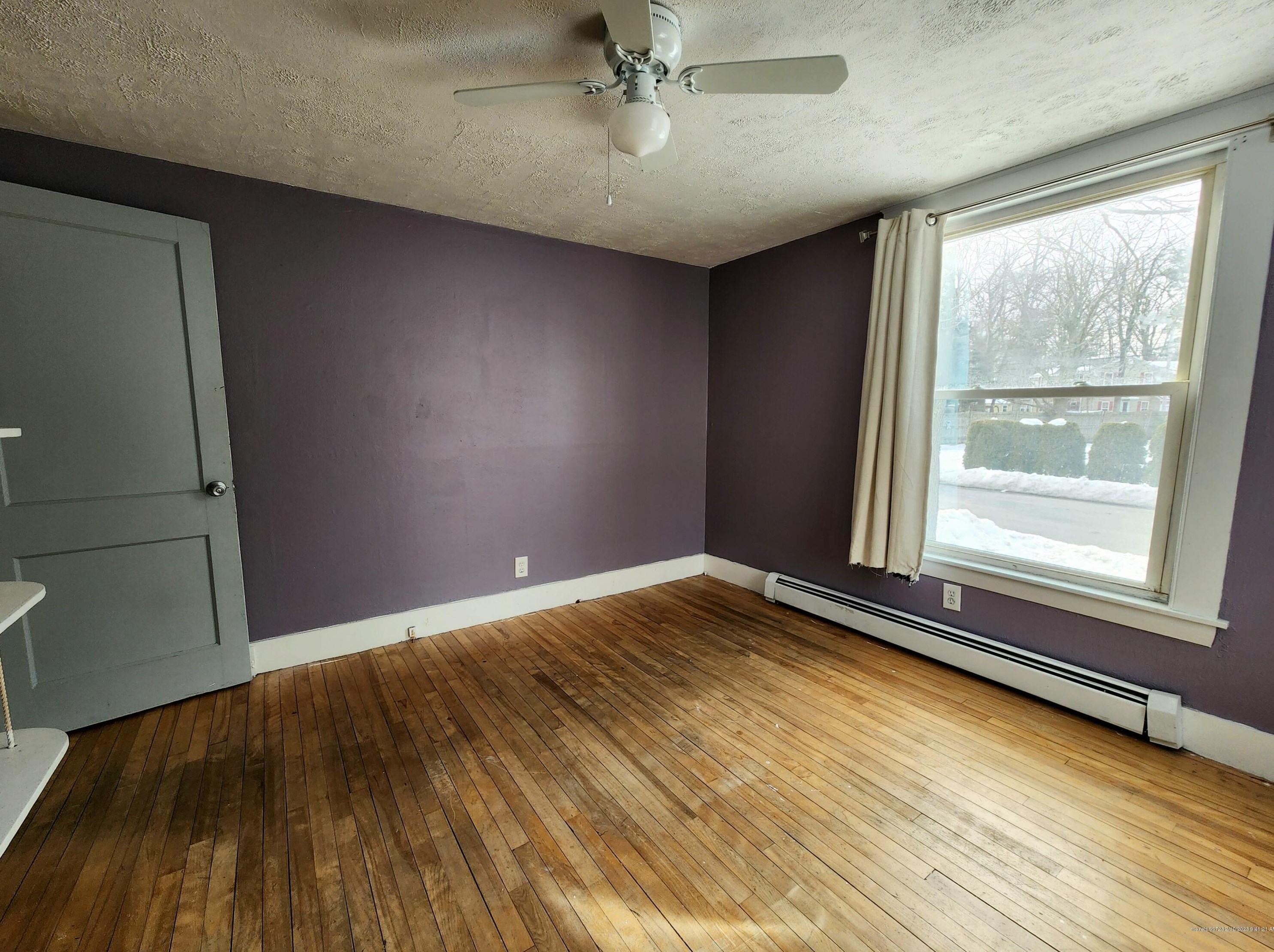 82 Hobart St, Portland ME  04102-2408 exterior