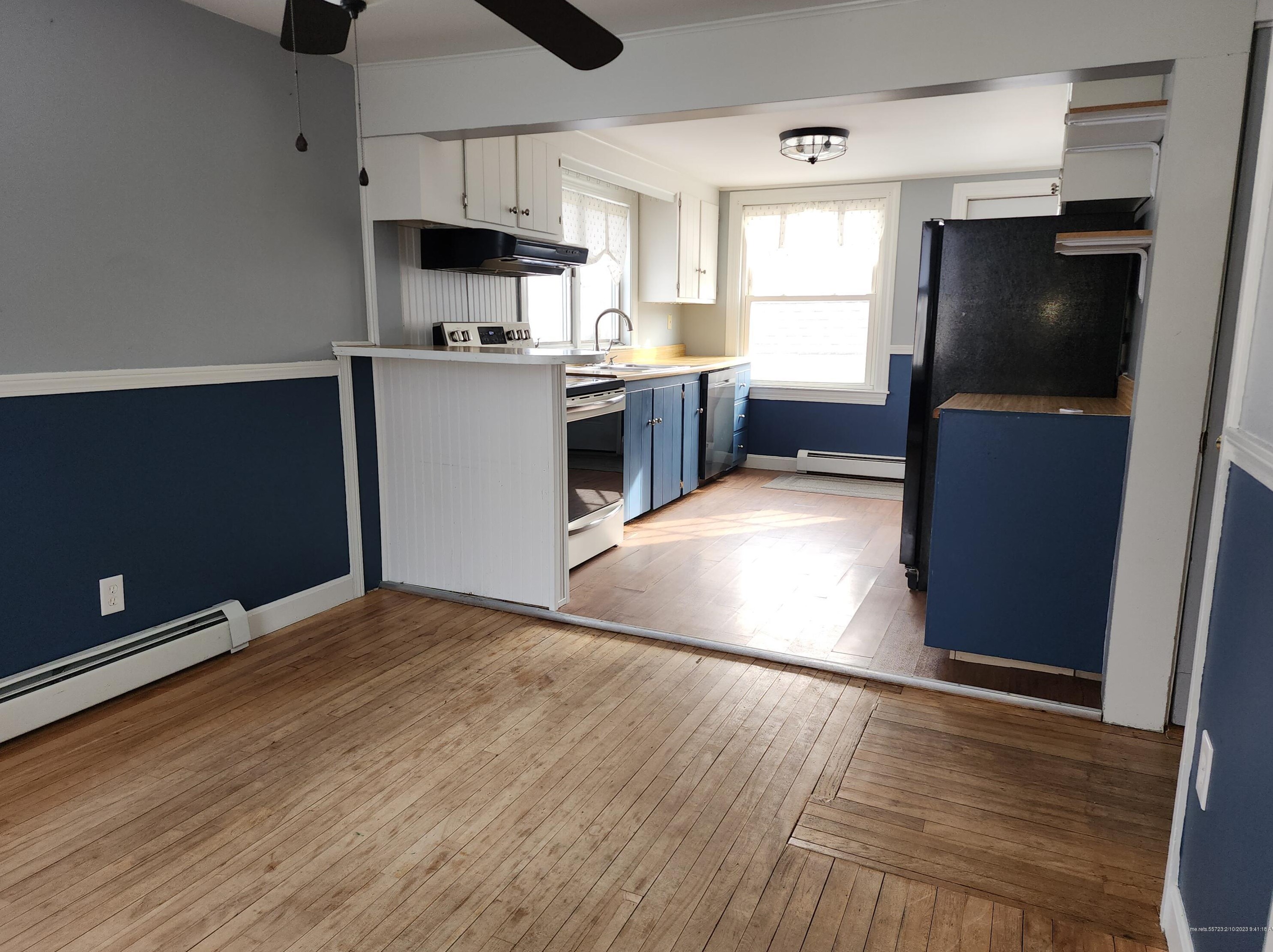 82 Hobart St, Portland ME  04102-2408 exterior