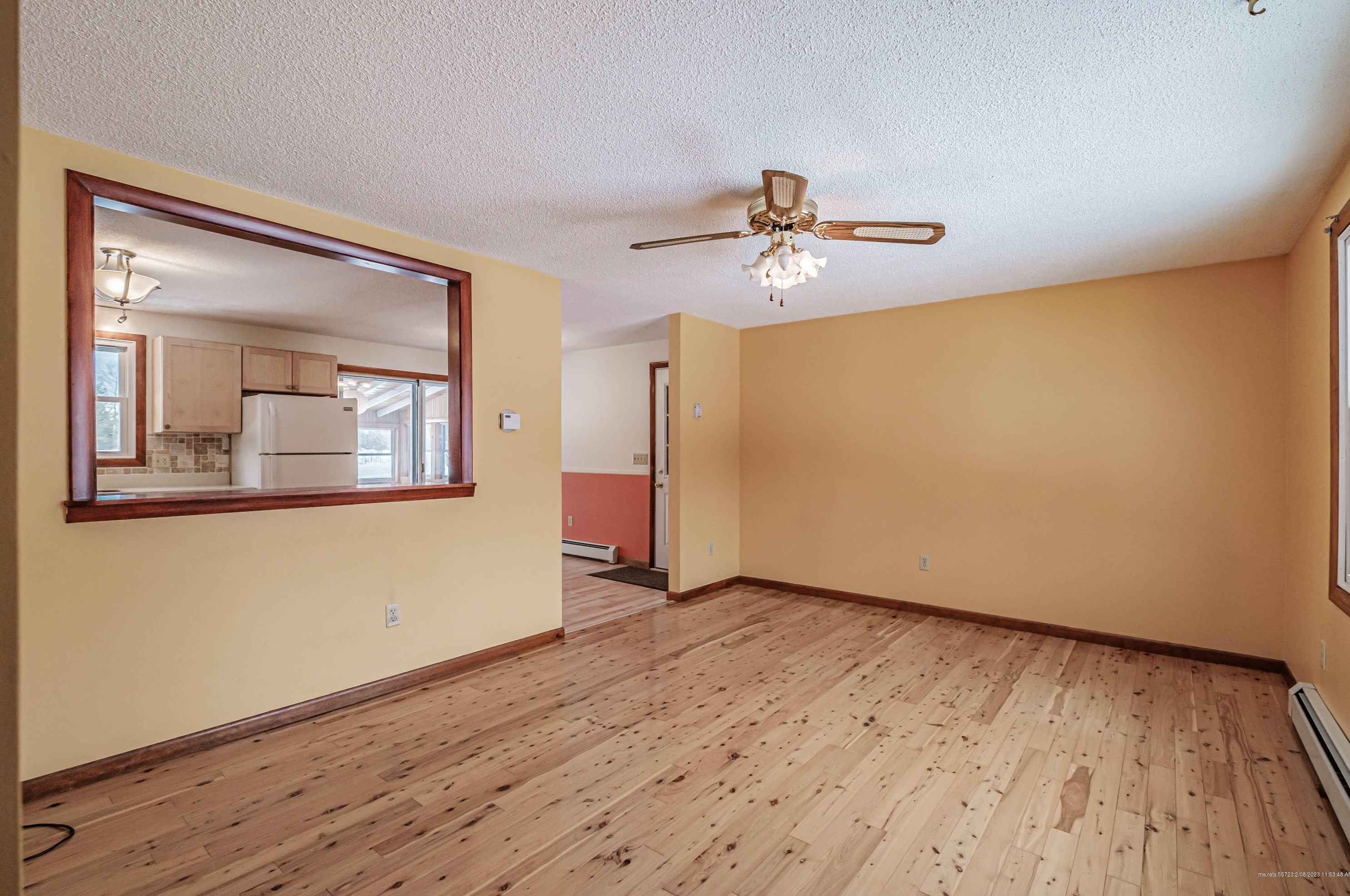 37 Libby Dr, Buxton ME  04093-3700 exterior