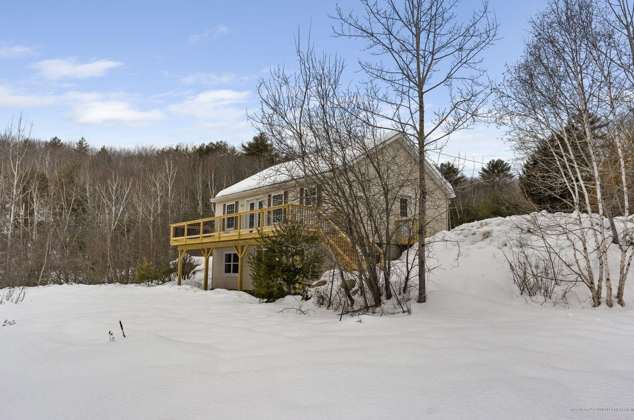 32 Twin Pond Rd, Naples, ME 04055