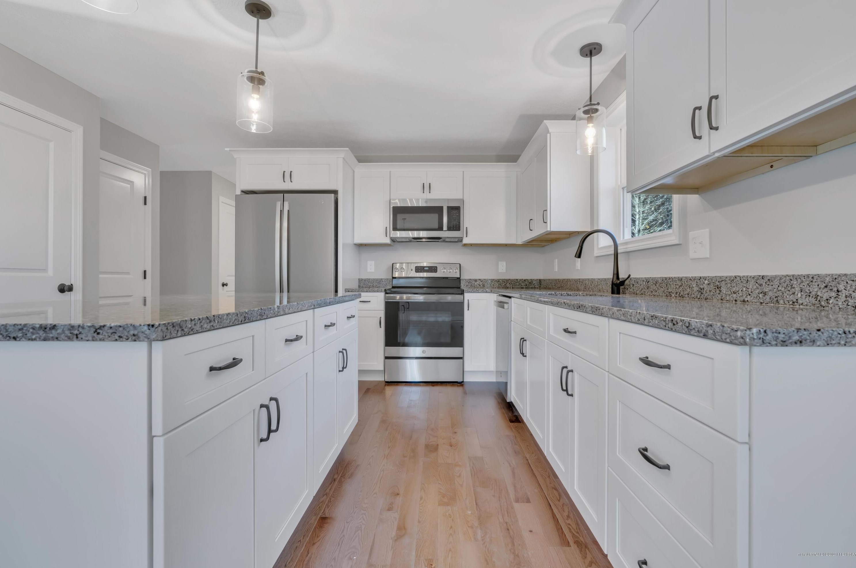 3 Country Woods Rd, Saco, ME 04072-9618