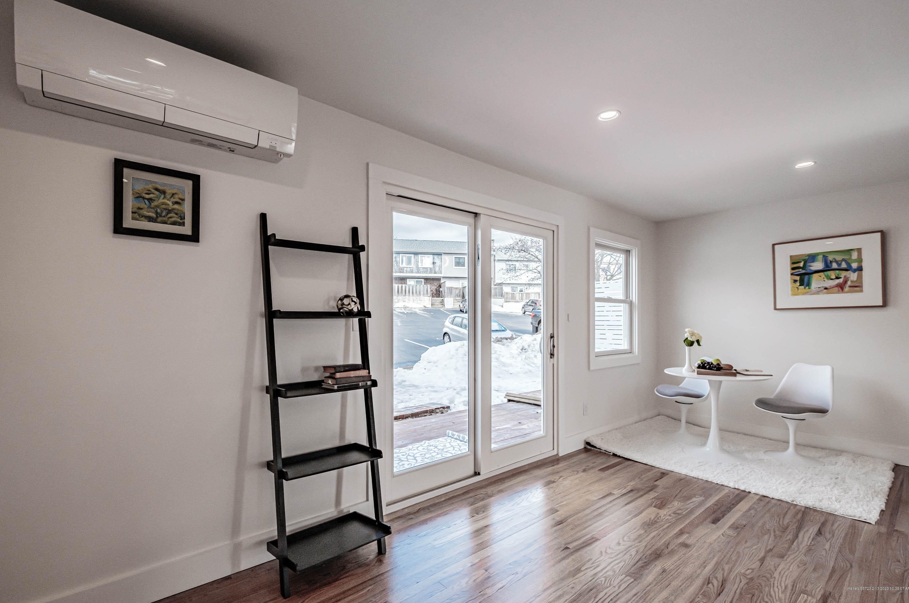 63 Mountfort St, Portland ME  04101-4385 exterior