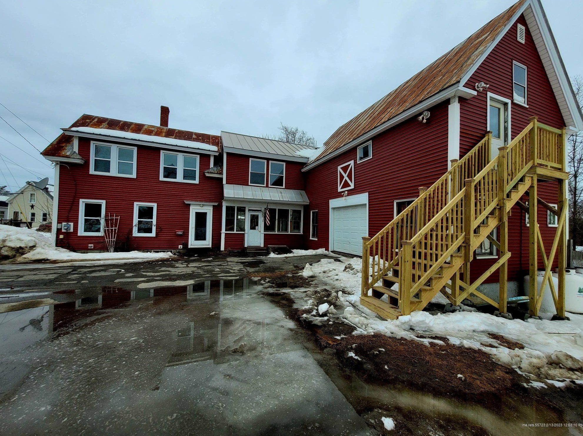 12 Osborne St, Fairfield, ME 04937