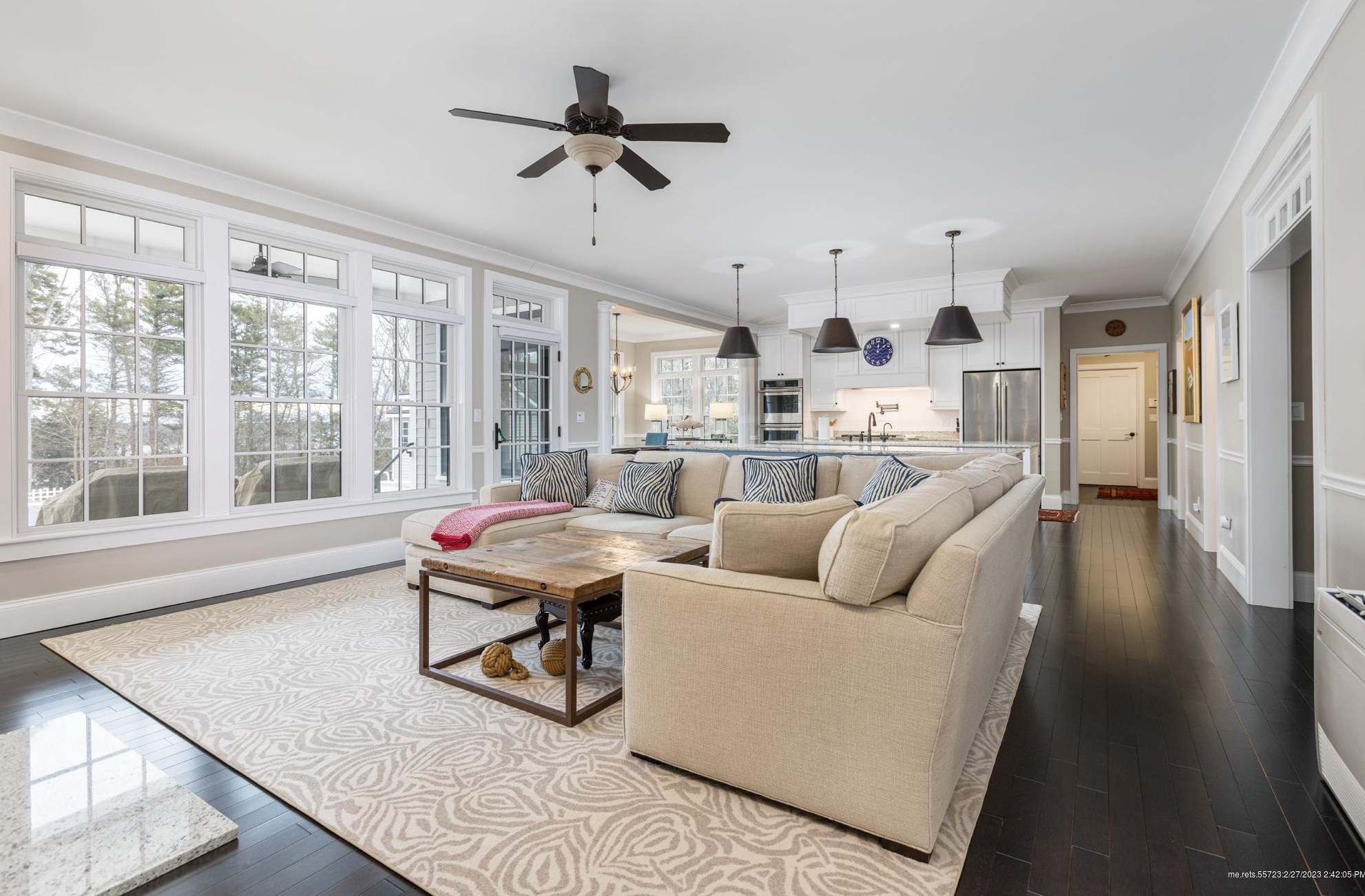 9 Bay View Dr, Portland ME  04110-4519 exterior