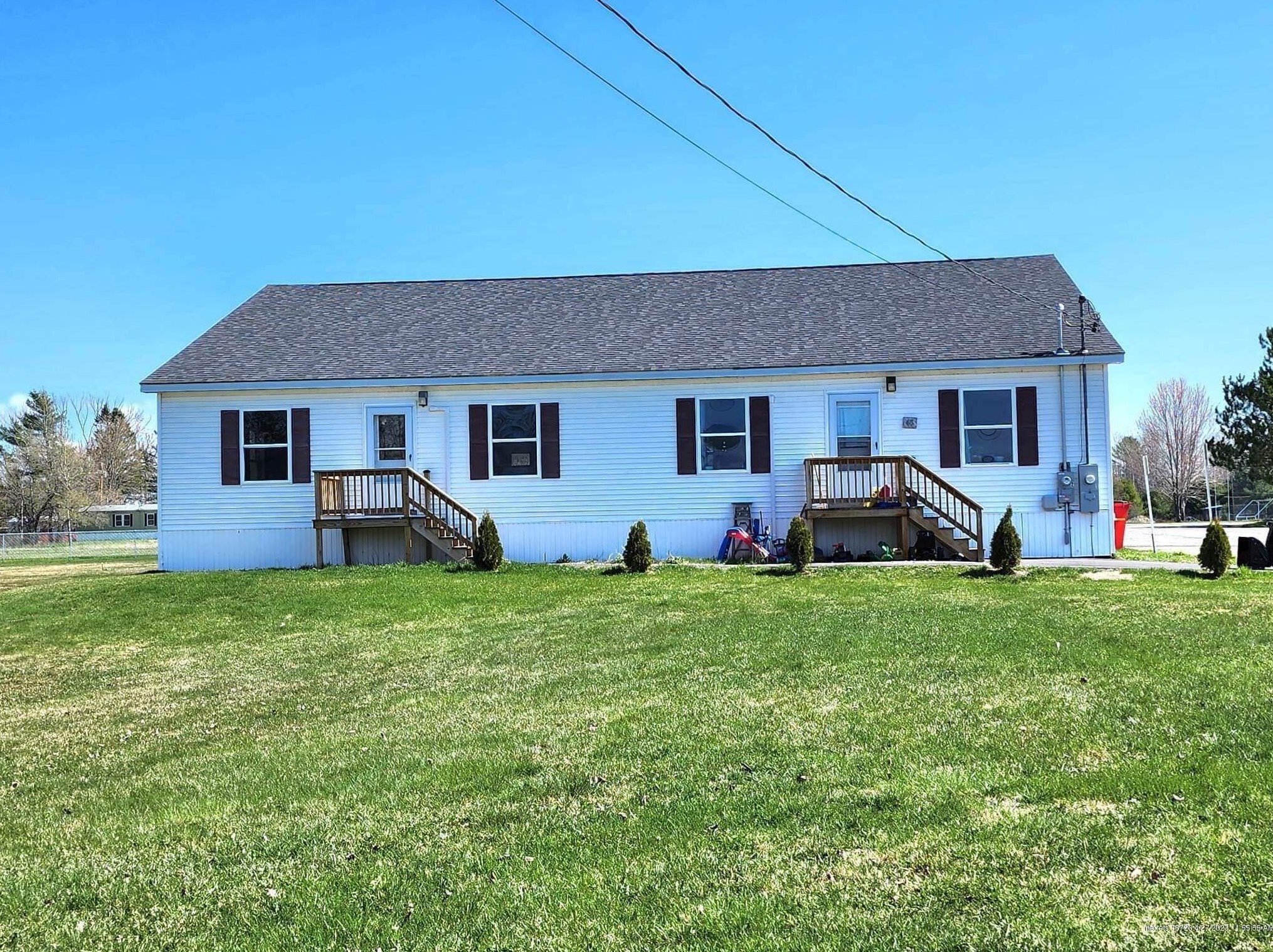 40 Stetson Rd, Corinna, ME 04928