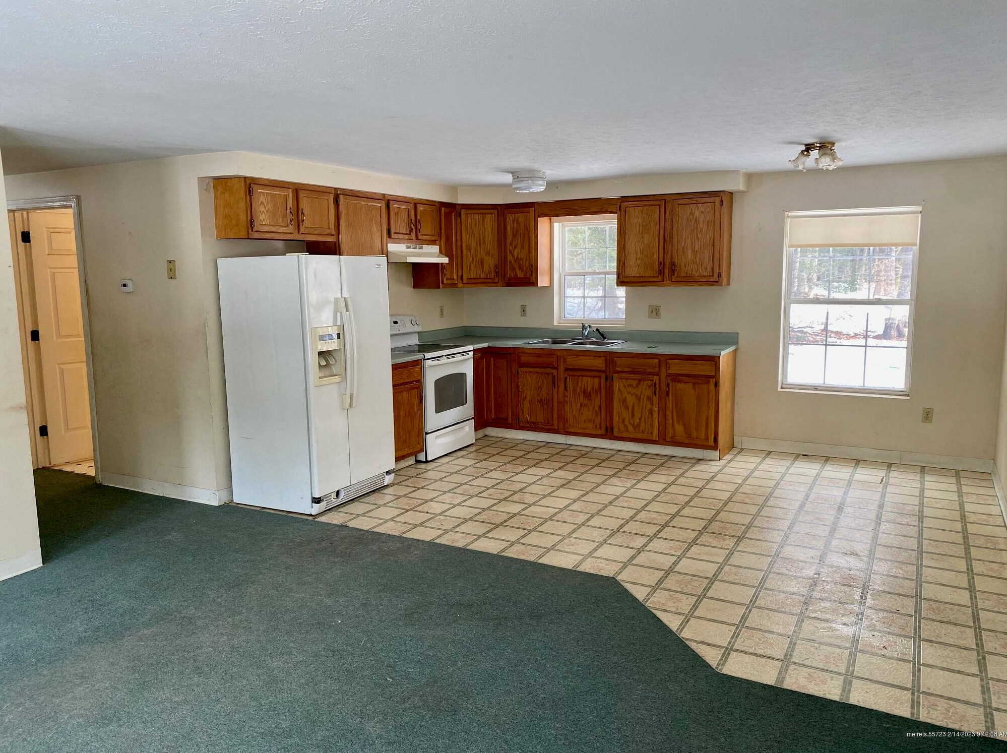 10 Common Way, Buxton ME  04093-3762 exterior