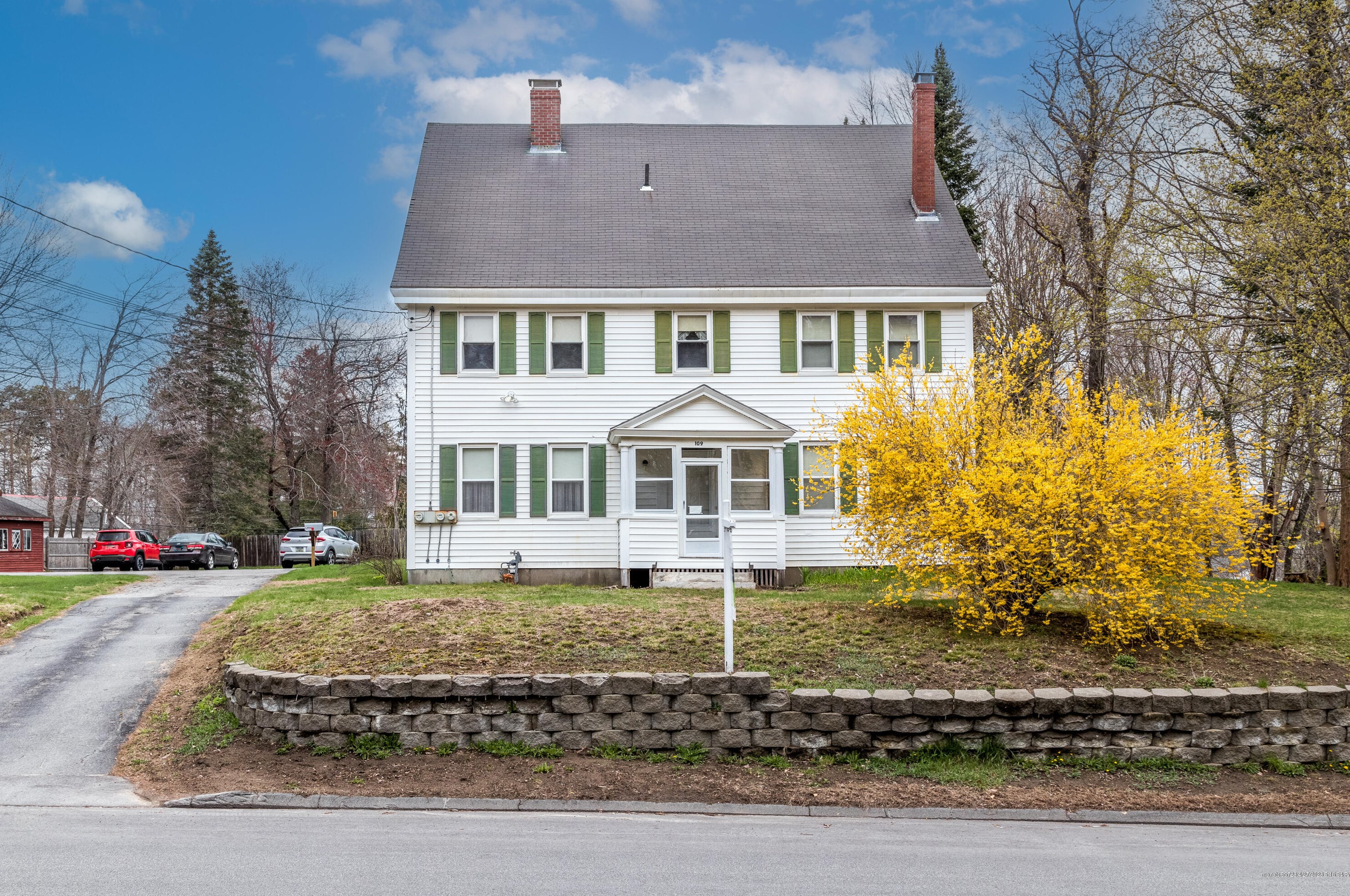 109 Longfellow St, Westbrook, ME 04092