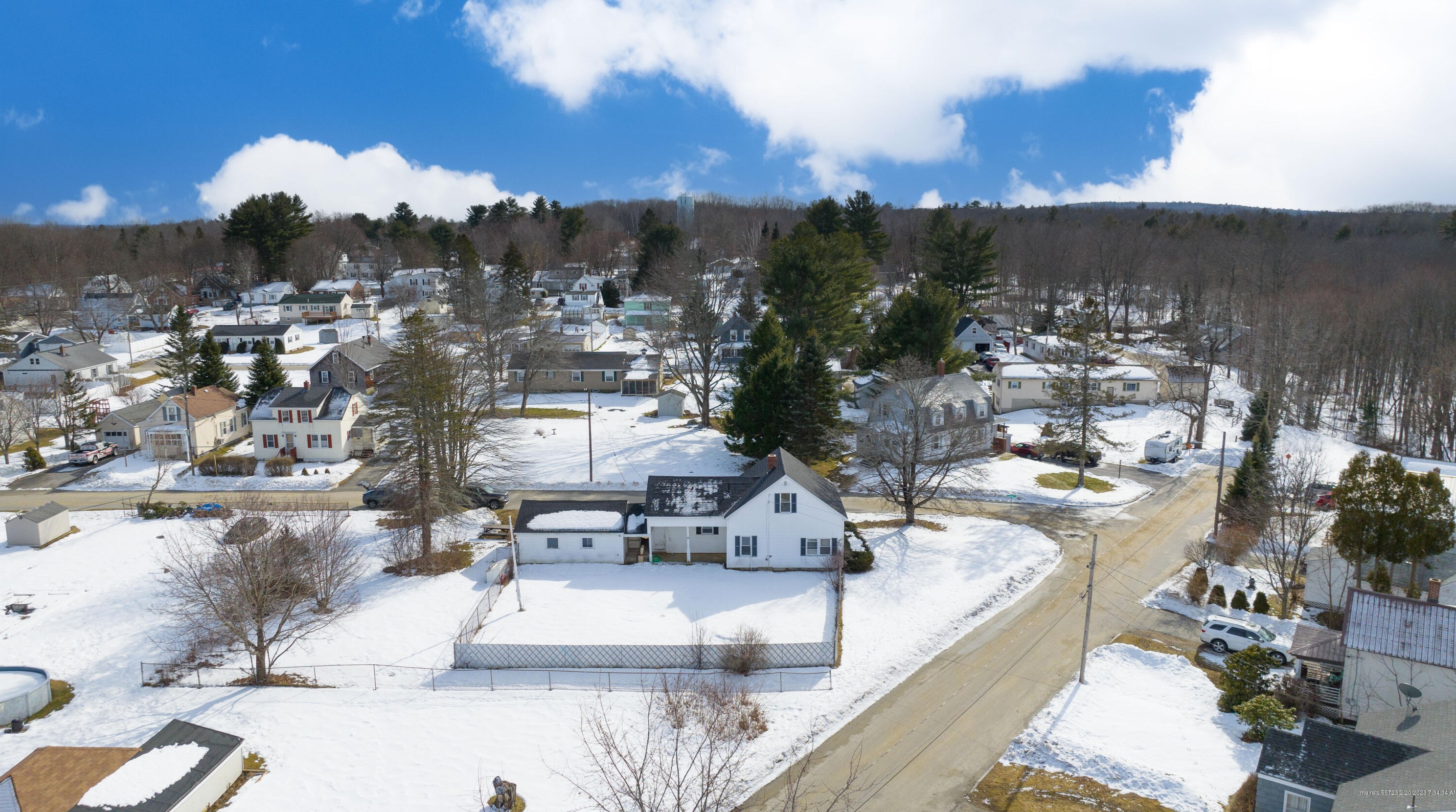 35 Candia St, Auburn ME  04210-5503 exterior